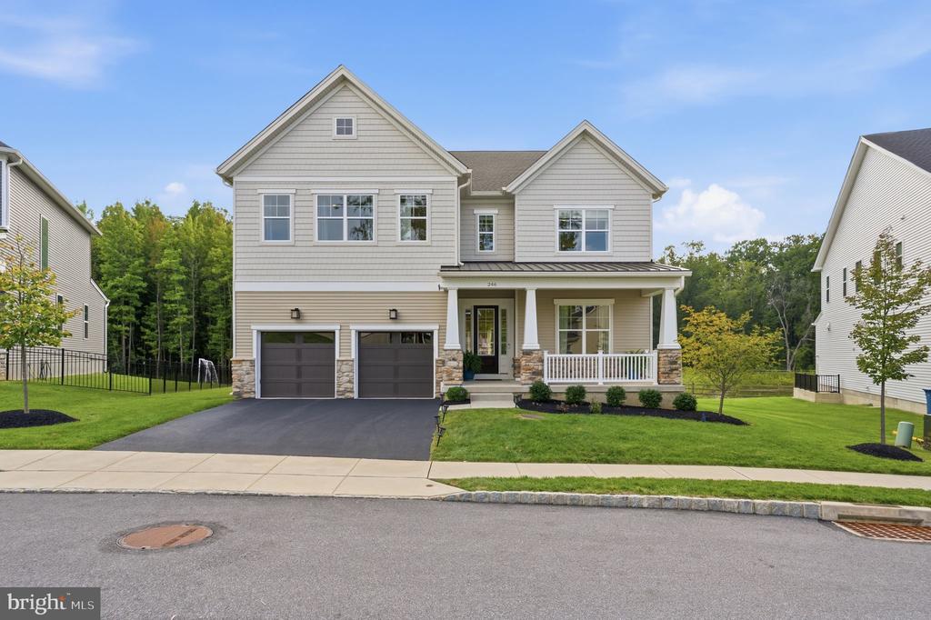 246 LILY LANE