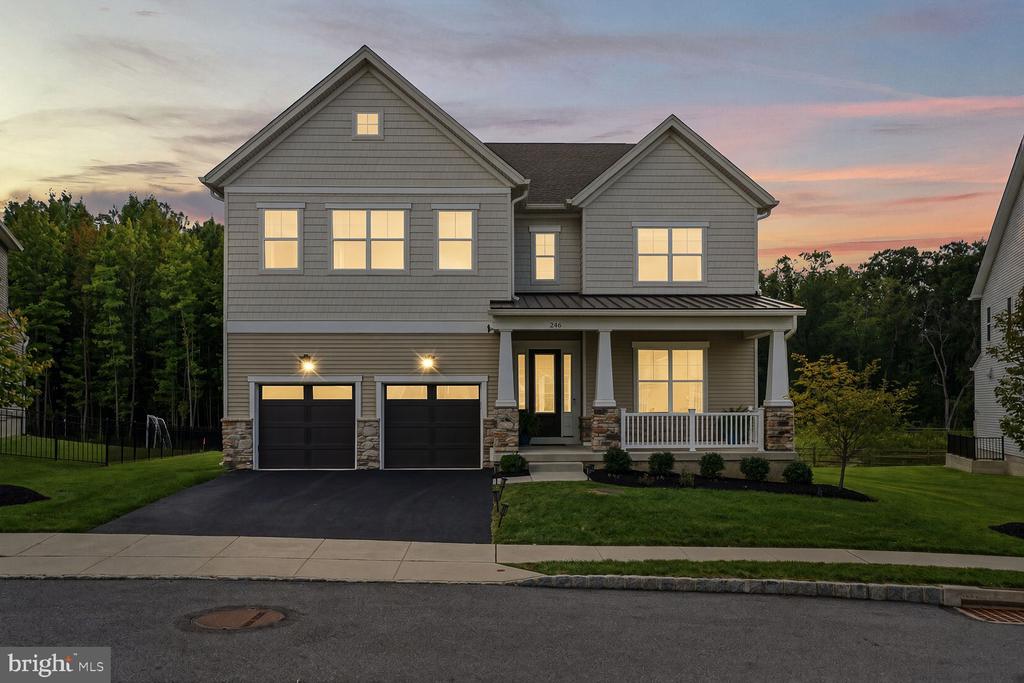 246 LILY LANE