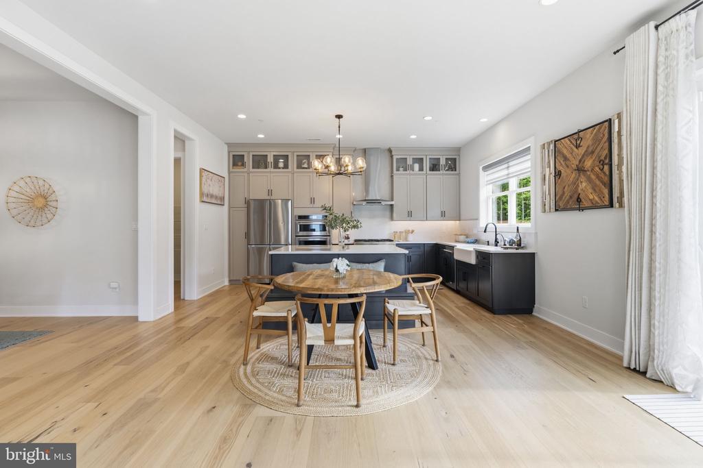 246 LILY LANE