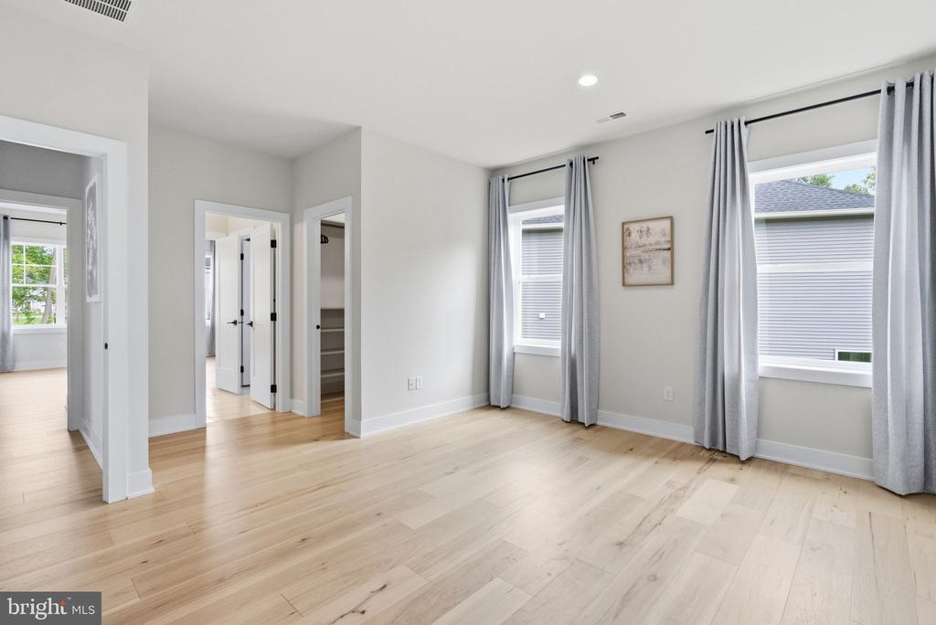 246 LILY LANE