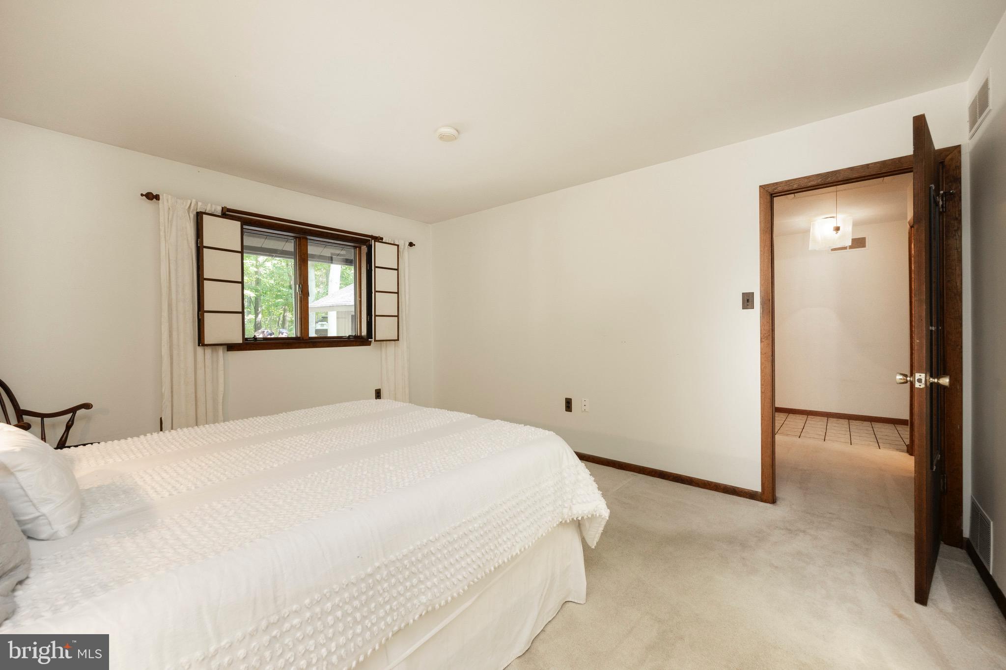 33 RINGFIELD ROAD Unit: 33