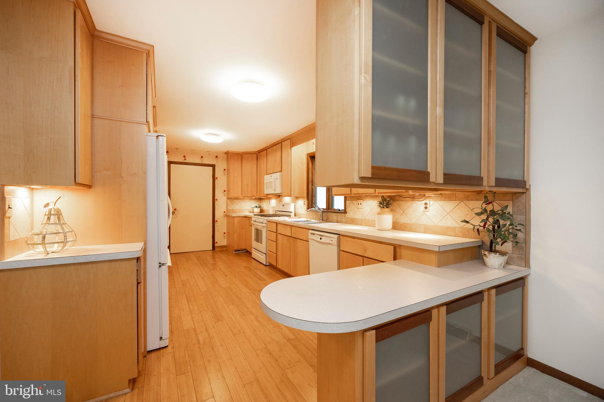33 RINGFIELD ROAD Unit: 33