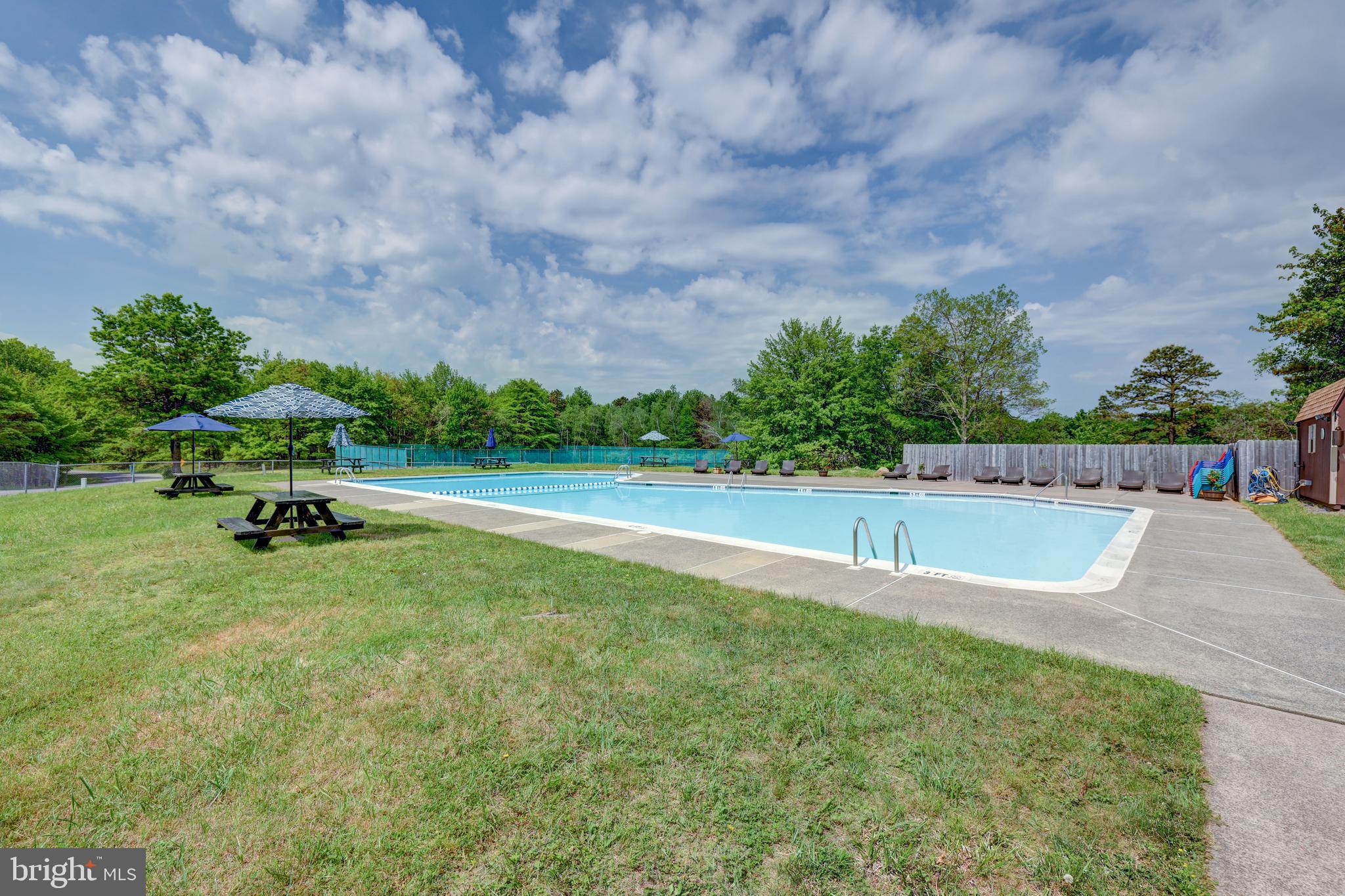 5175 White Birch Dr