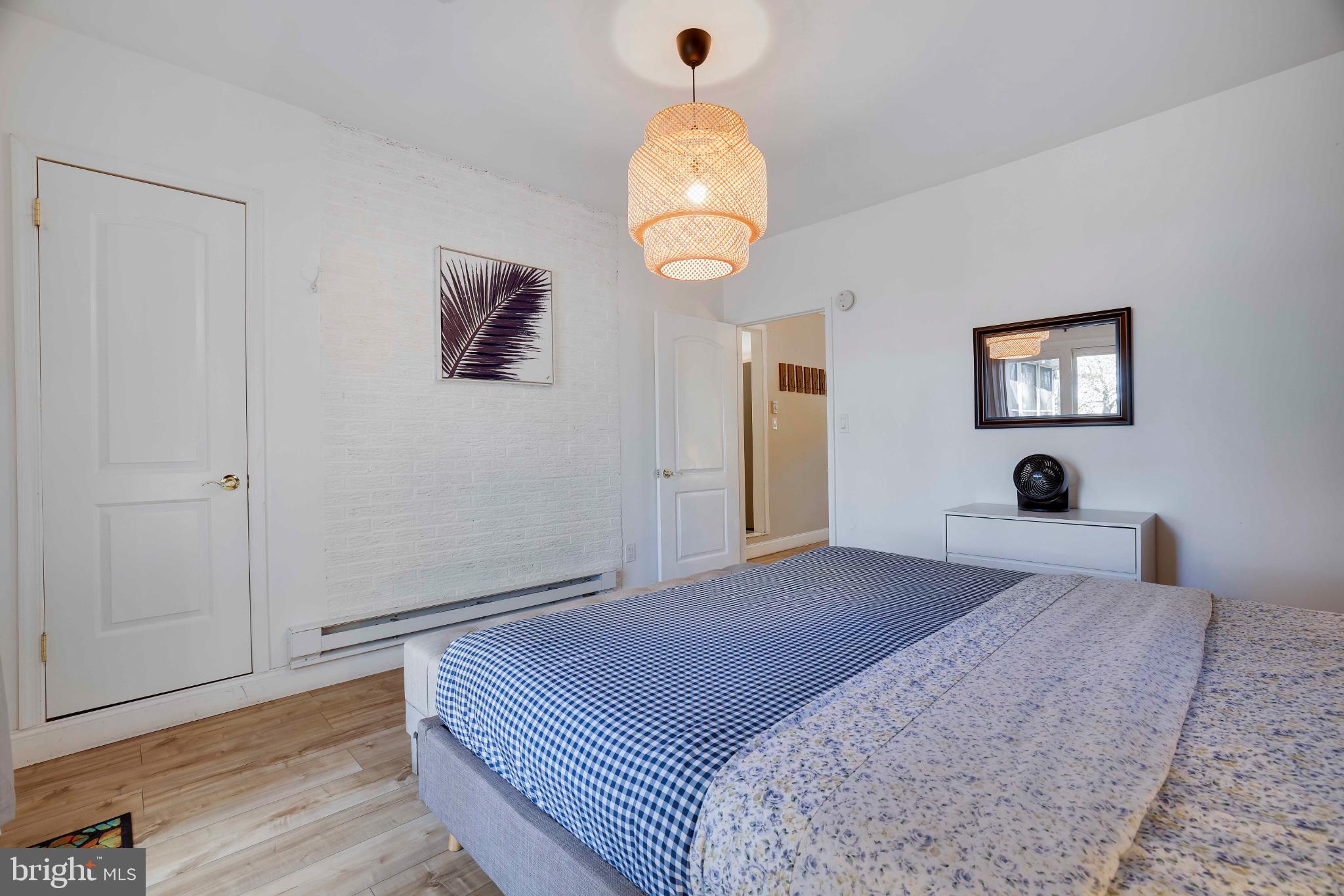 5160 HUMMINGBIRD DRIVE