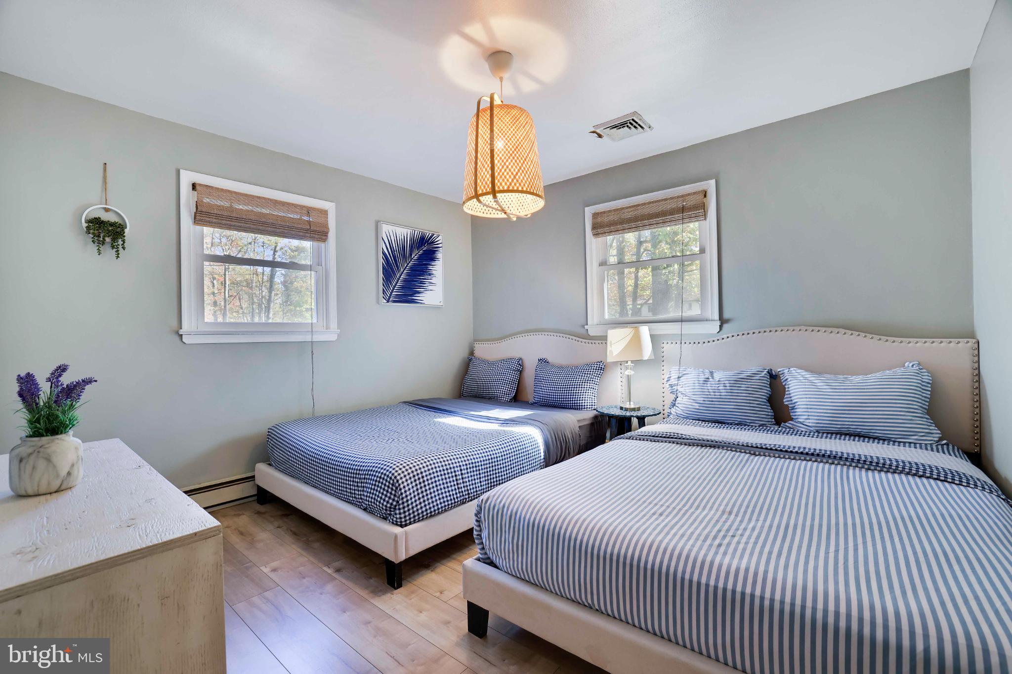 5160 HUMMINGBIRD DRIVE
