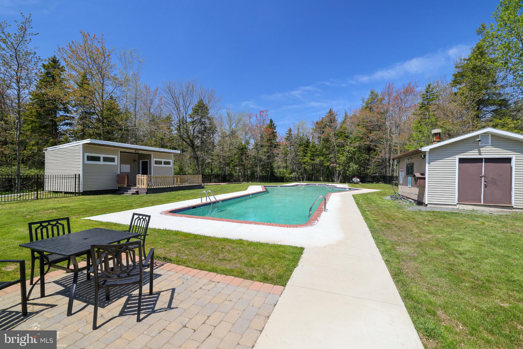 5160 HUMMINGBIRD DRIVE
