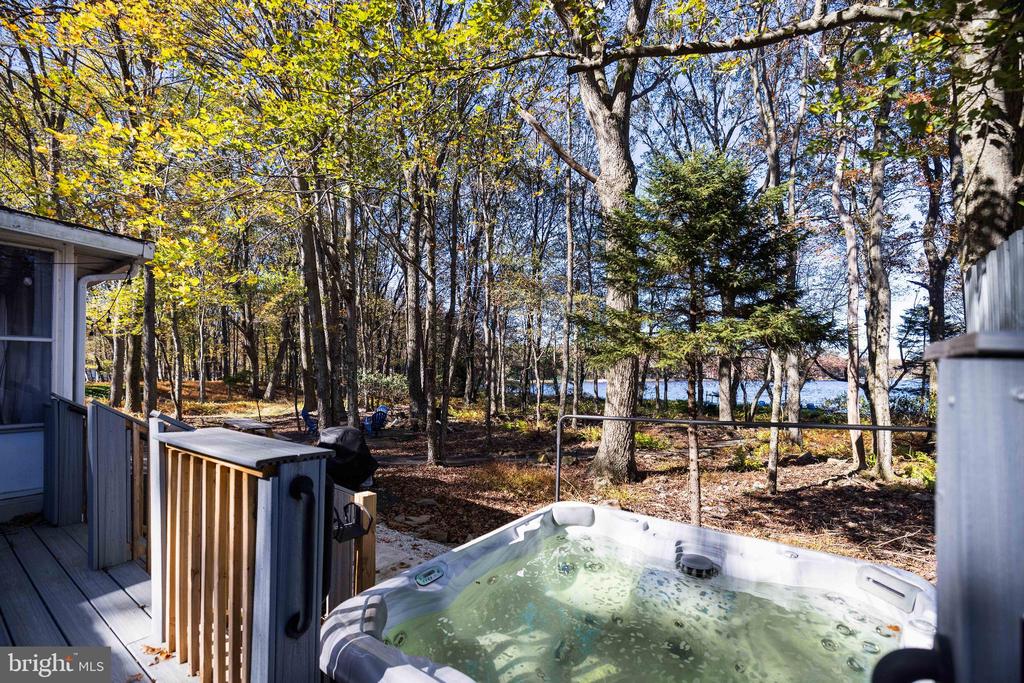 5160 HUMMINGBIRD DRIVE