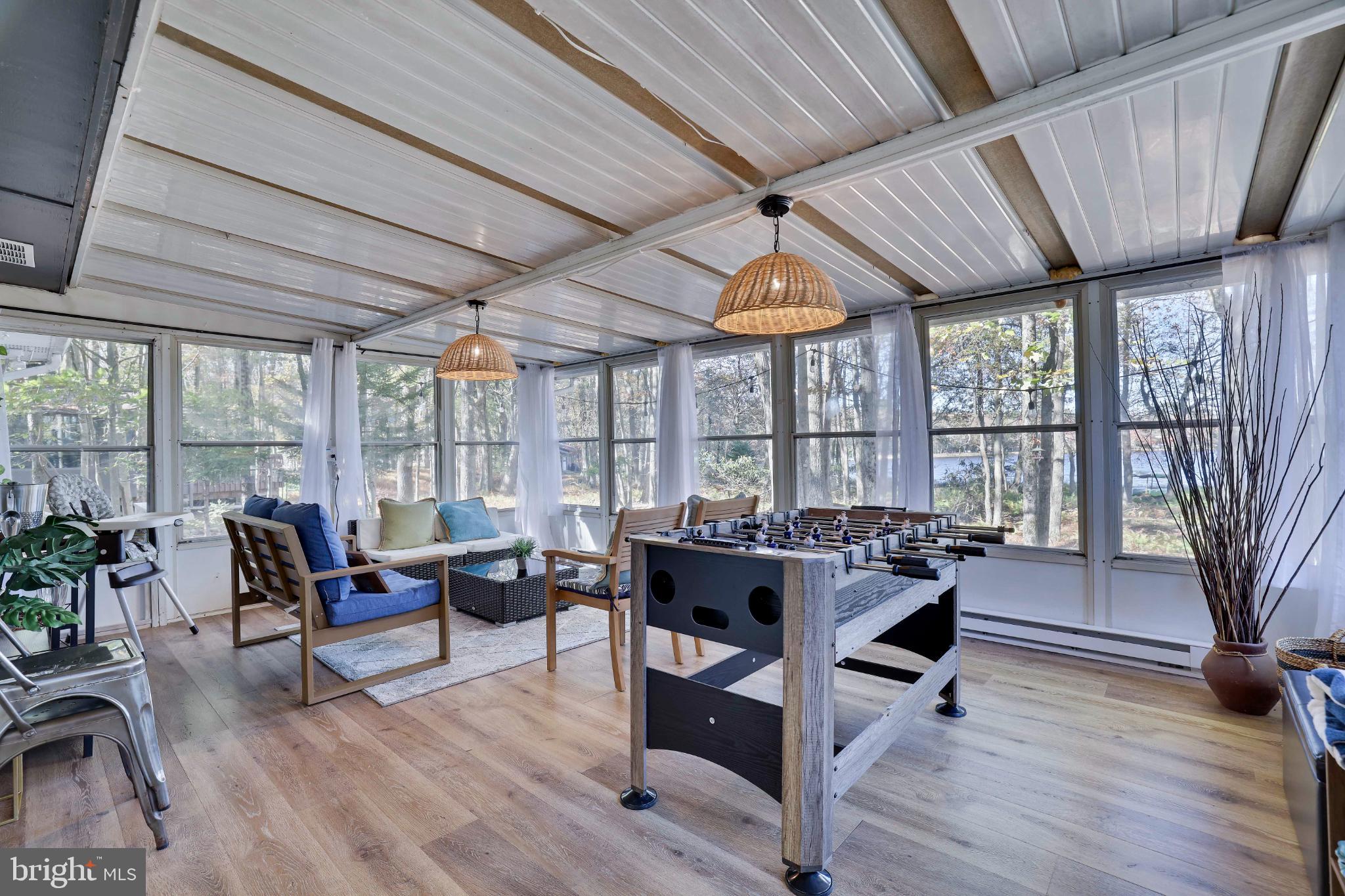 5160 HUMMINGBIRD DRIVE