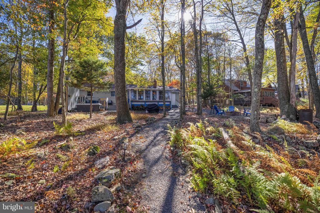 5160 HUMMINGBIRD DRIVE