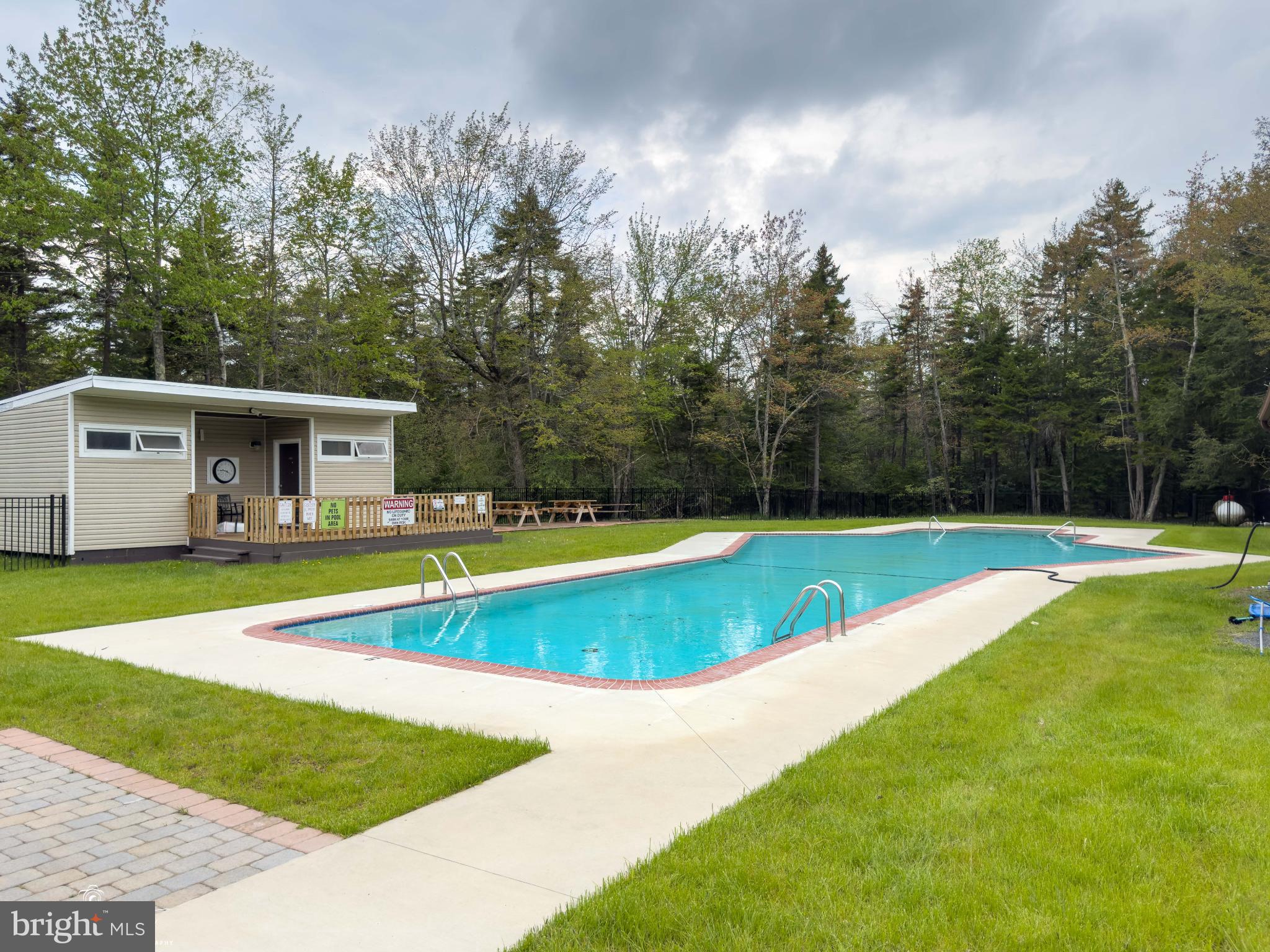 5160 HUMMINGBIRD DRIVE