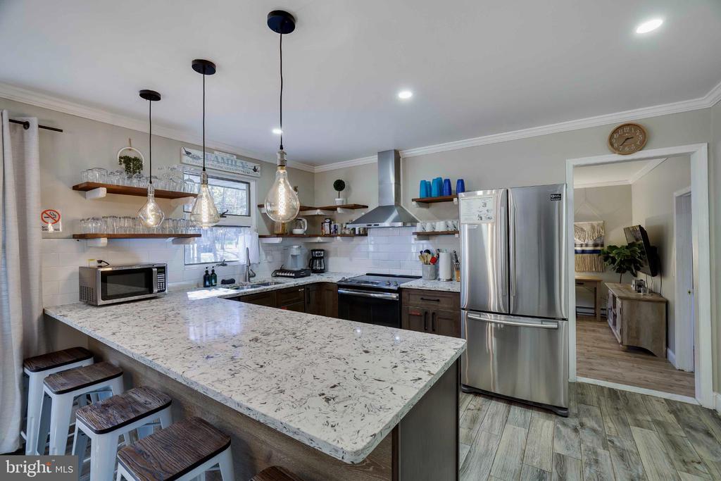 5160 HUMMINGBIRD DRIVE