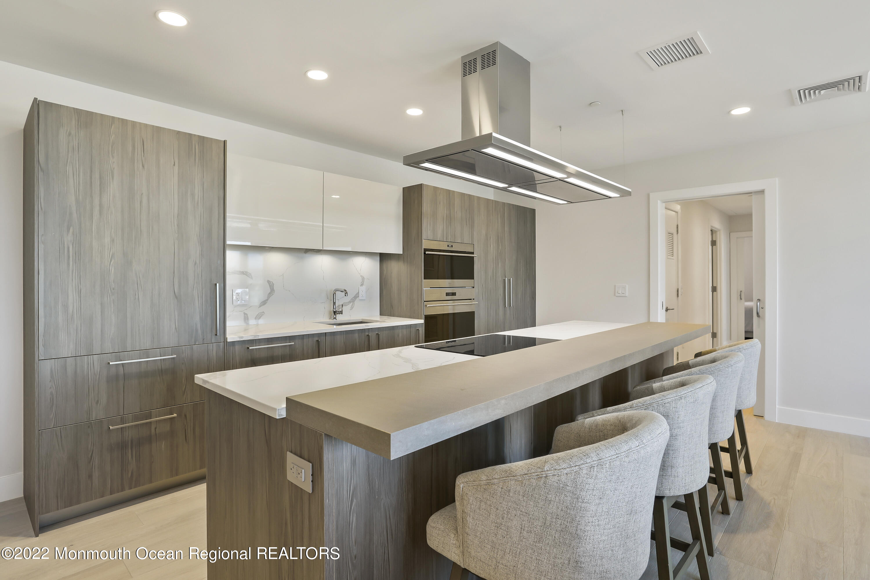 350 Ocean Avenue, 105