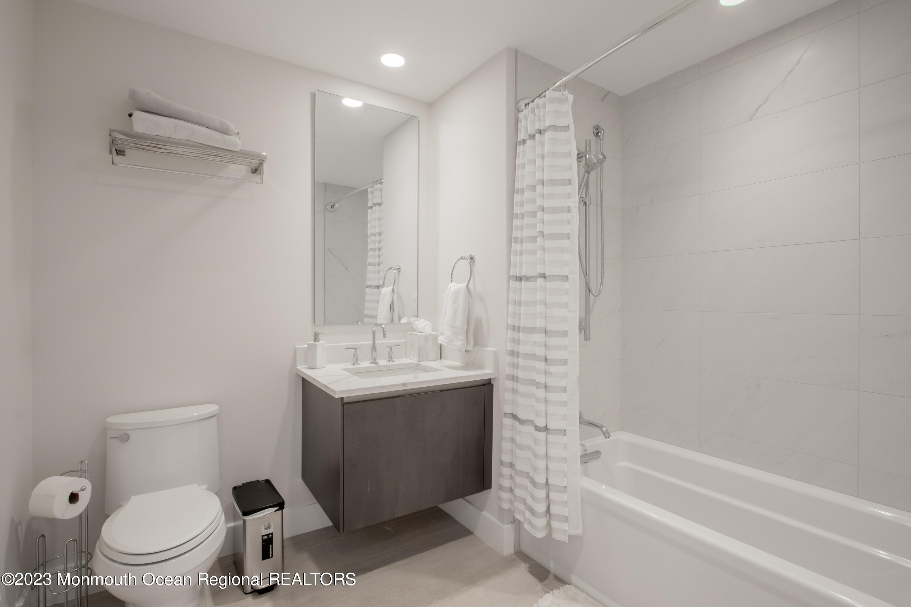 350 Ocean Avenue, 501