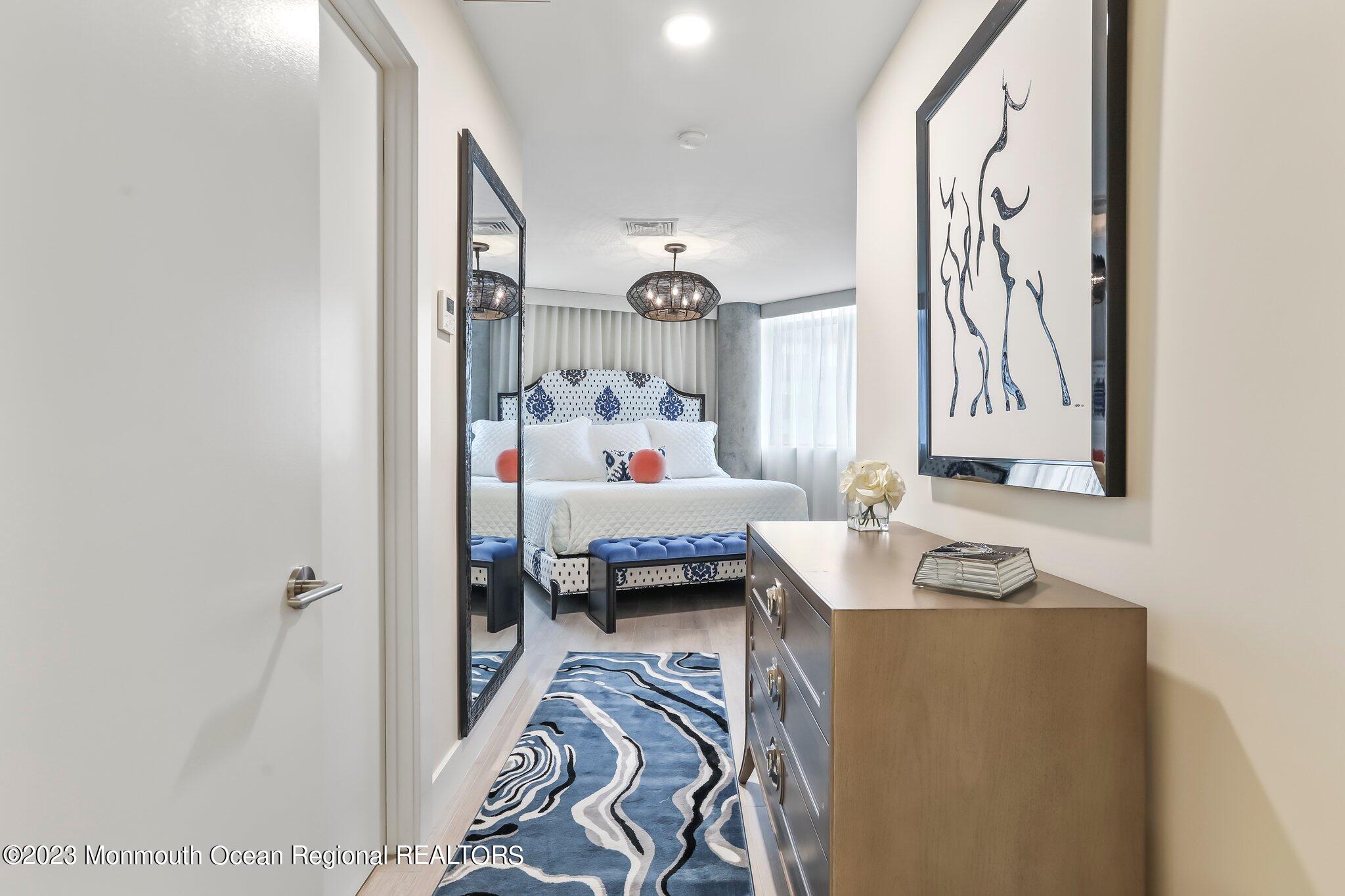 350 Ocean Avenue, 507