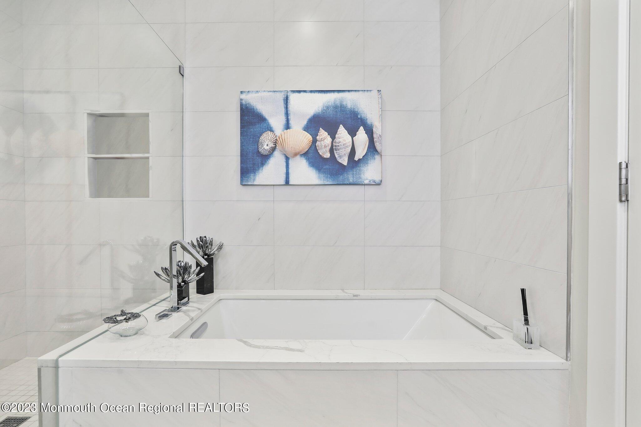 350 Ocean Avenue, 507