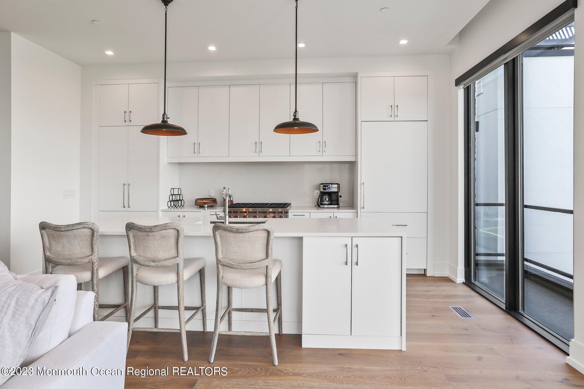 200 Ocean Avenue, 10