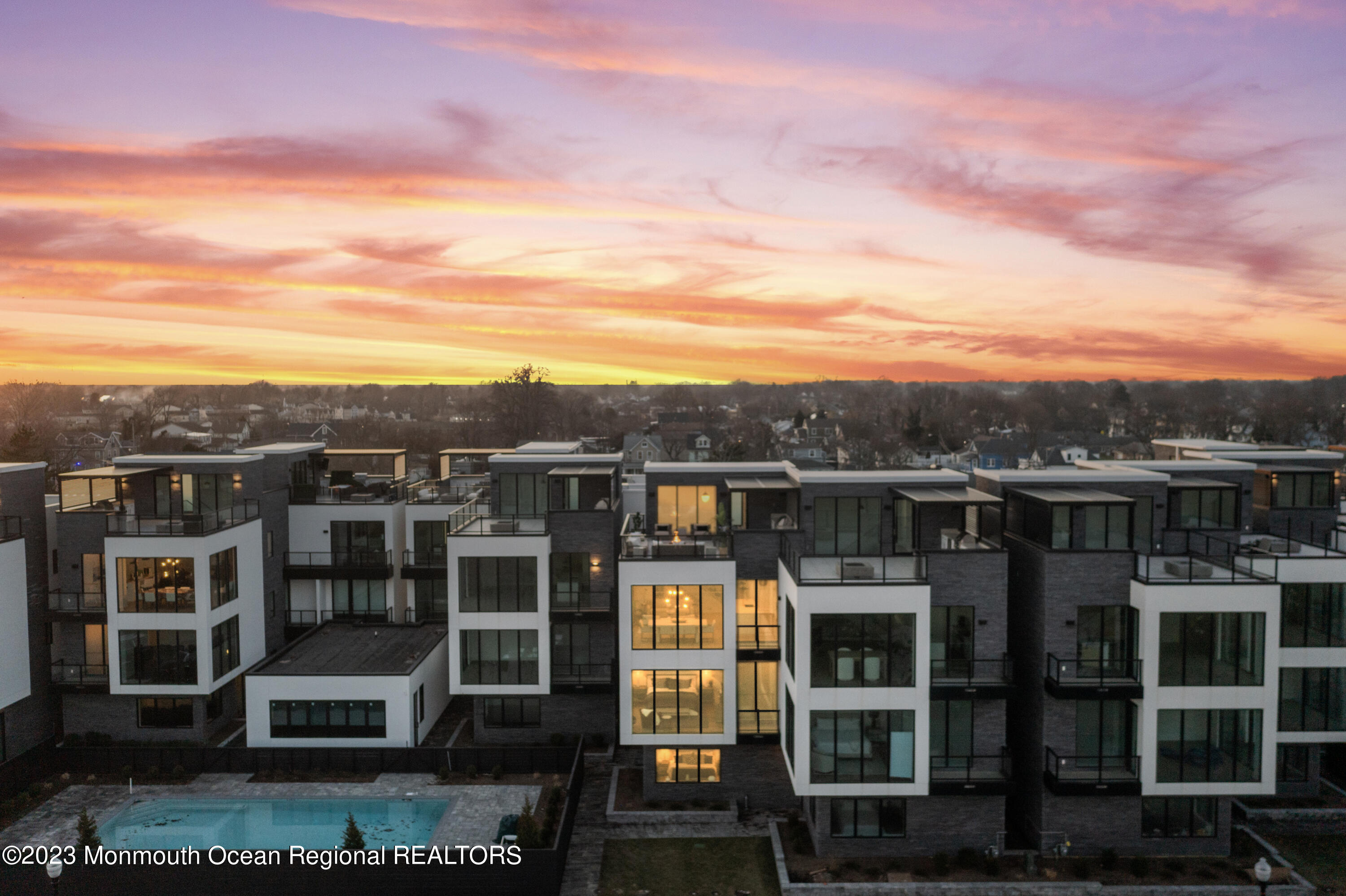 200 Ocean Avenue, 10