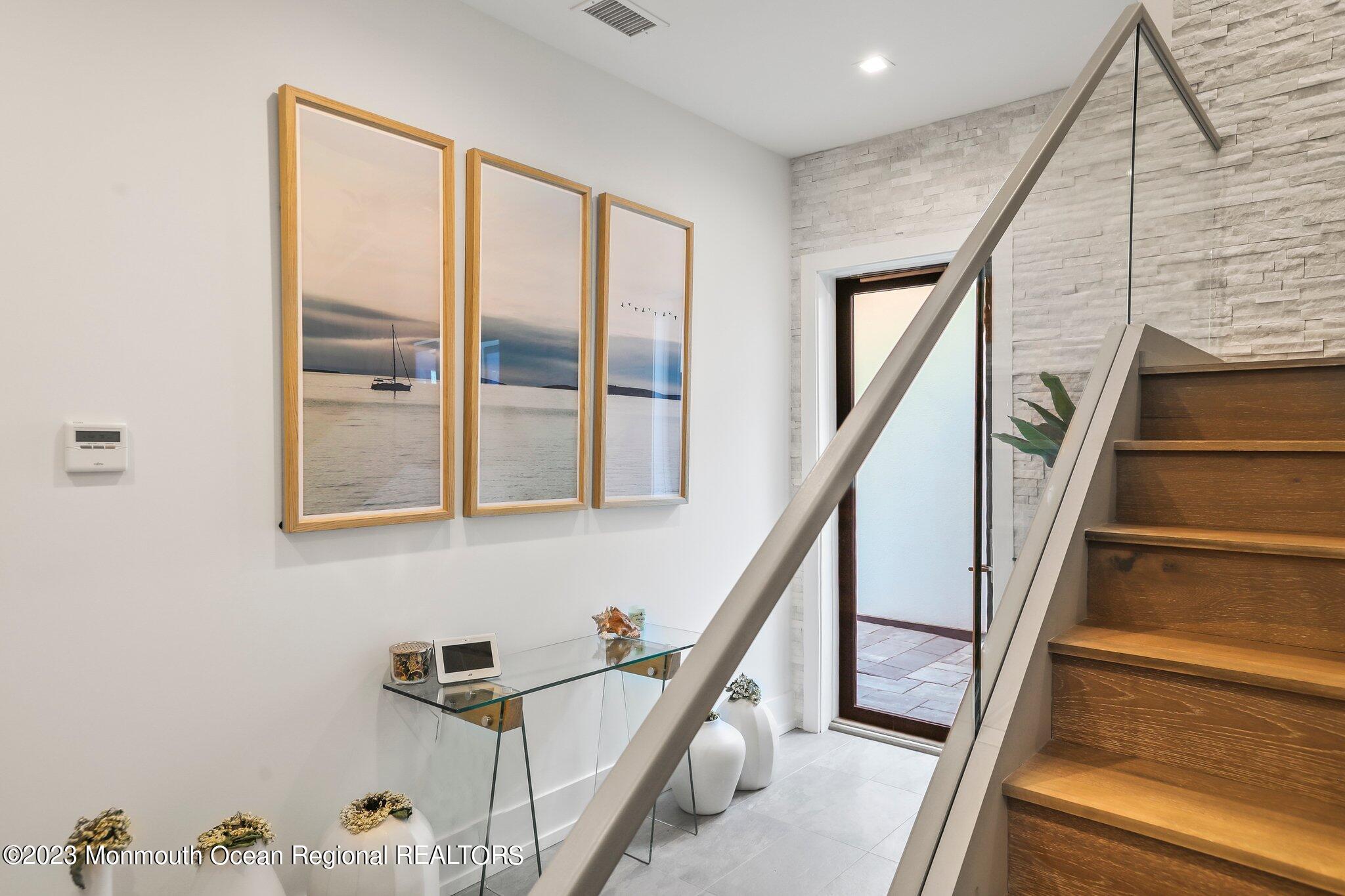 200 Ocean Avenue, 10