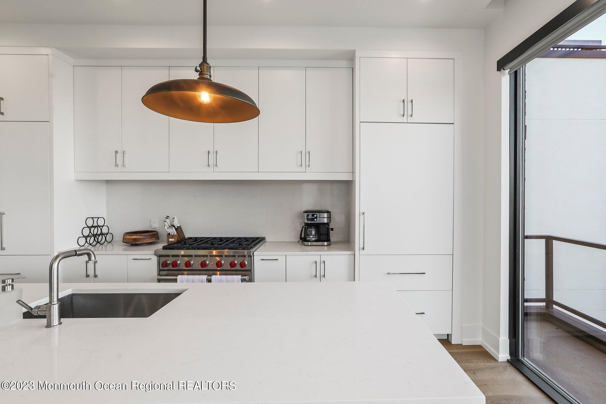 200 Ocean Avenue, 10