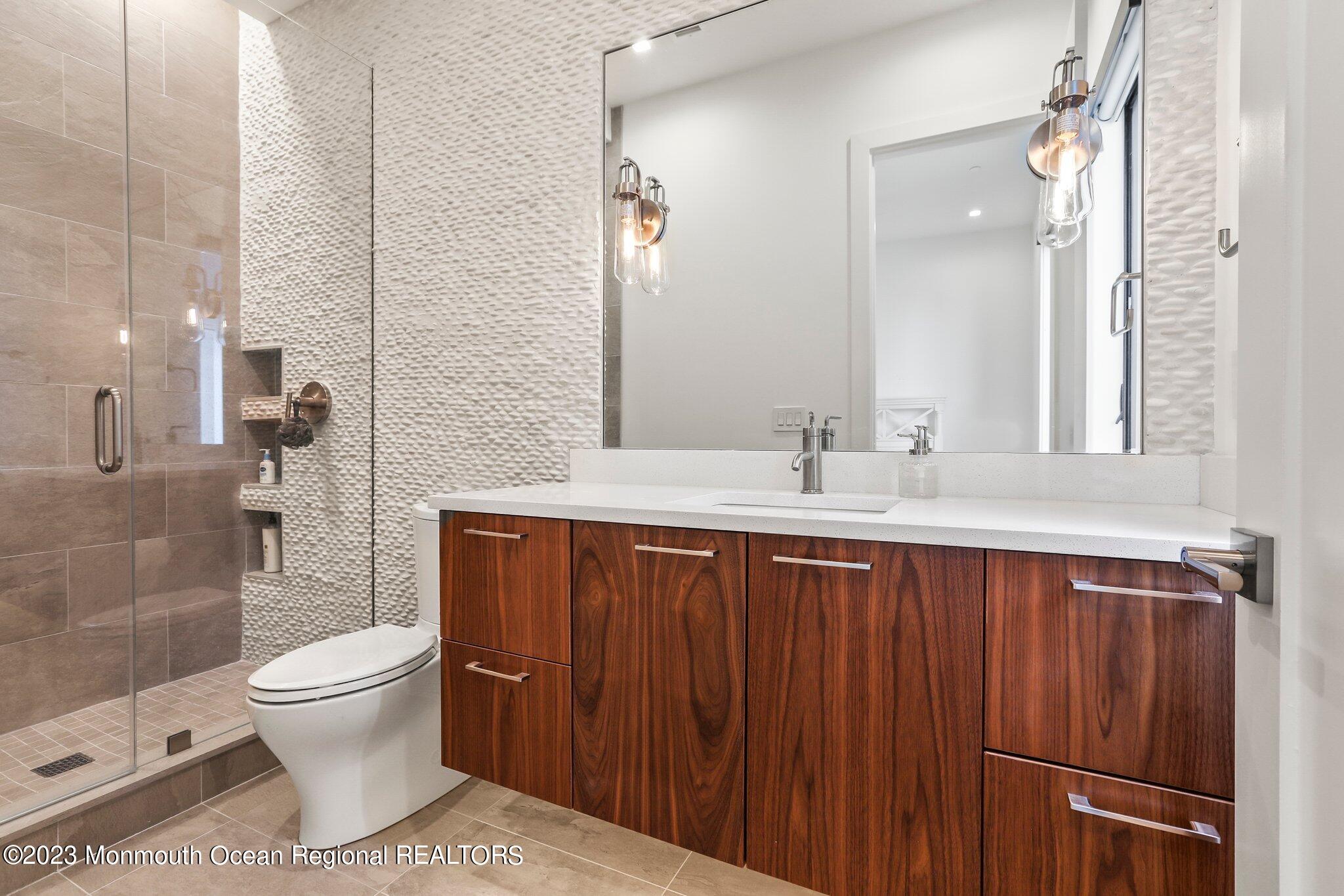 200 Ocean Avenue, 10