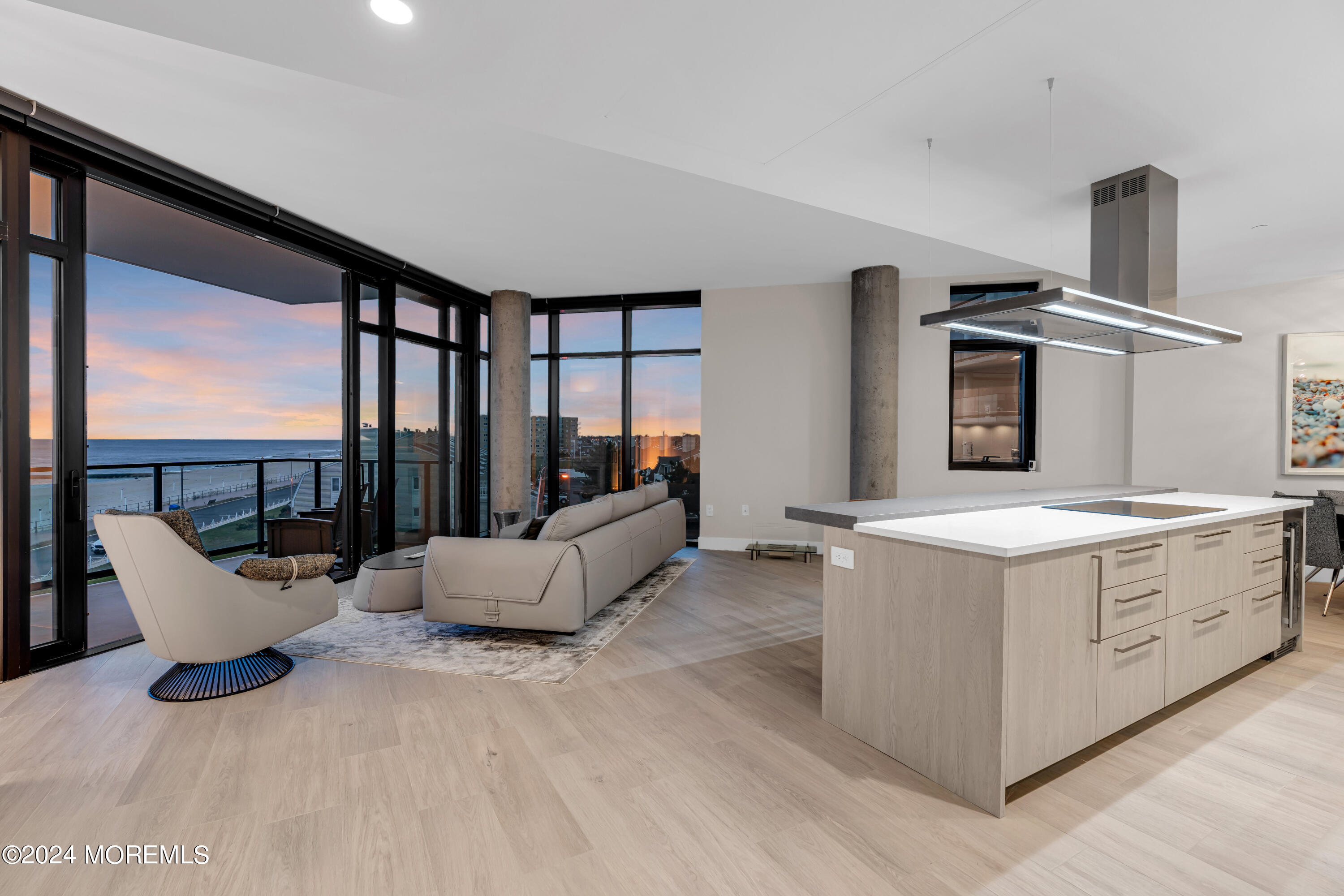 350 Ocean Avenue, 307