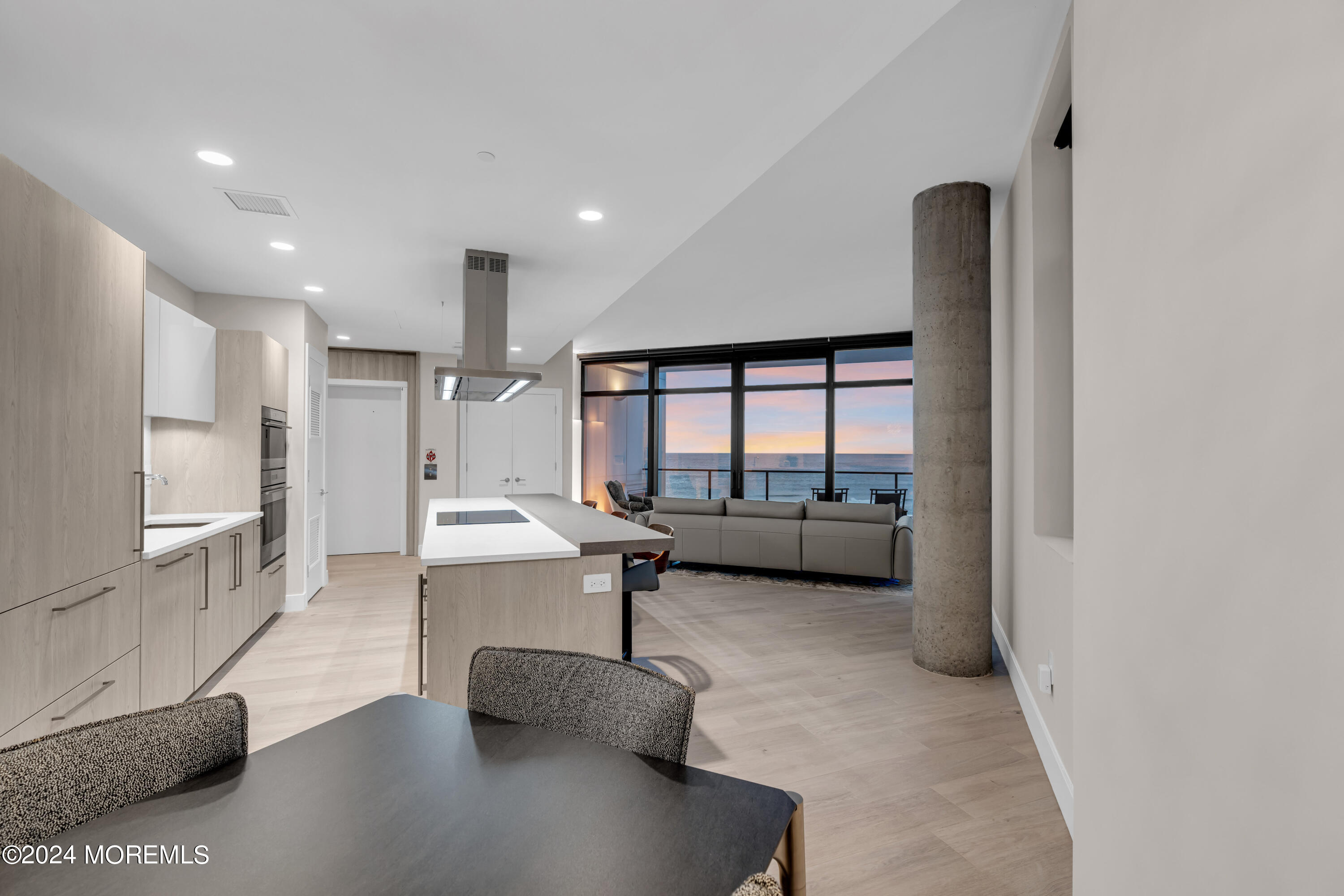 350 Ocean Avenue, 307