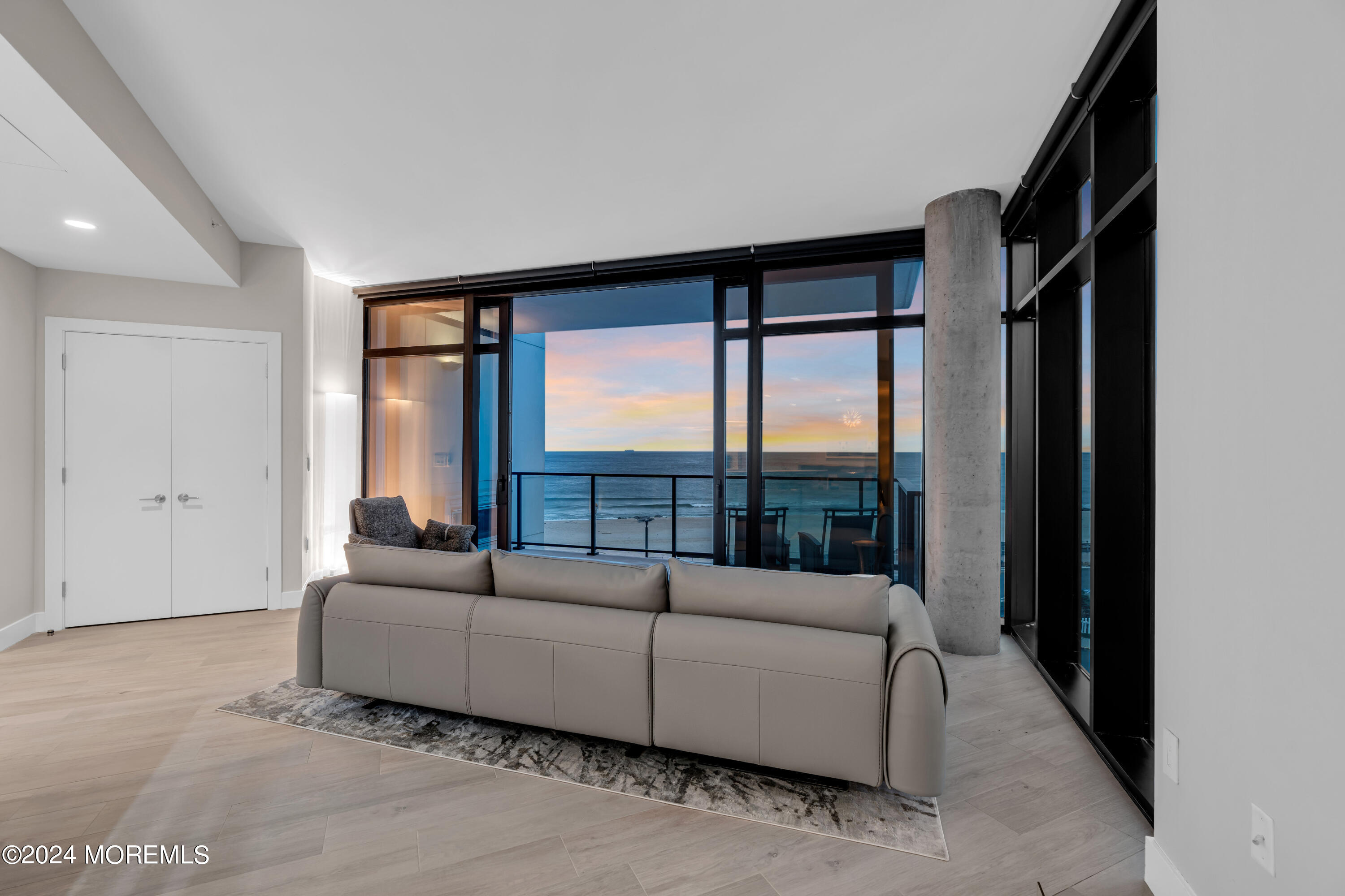 350 Ocean Avenue, 307