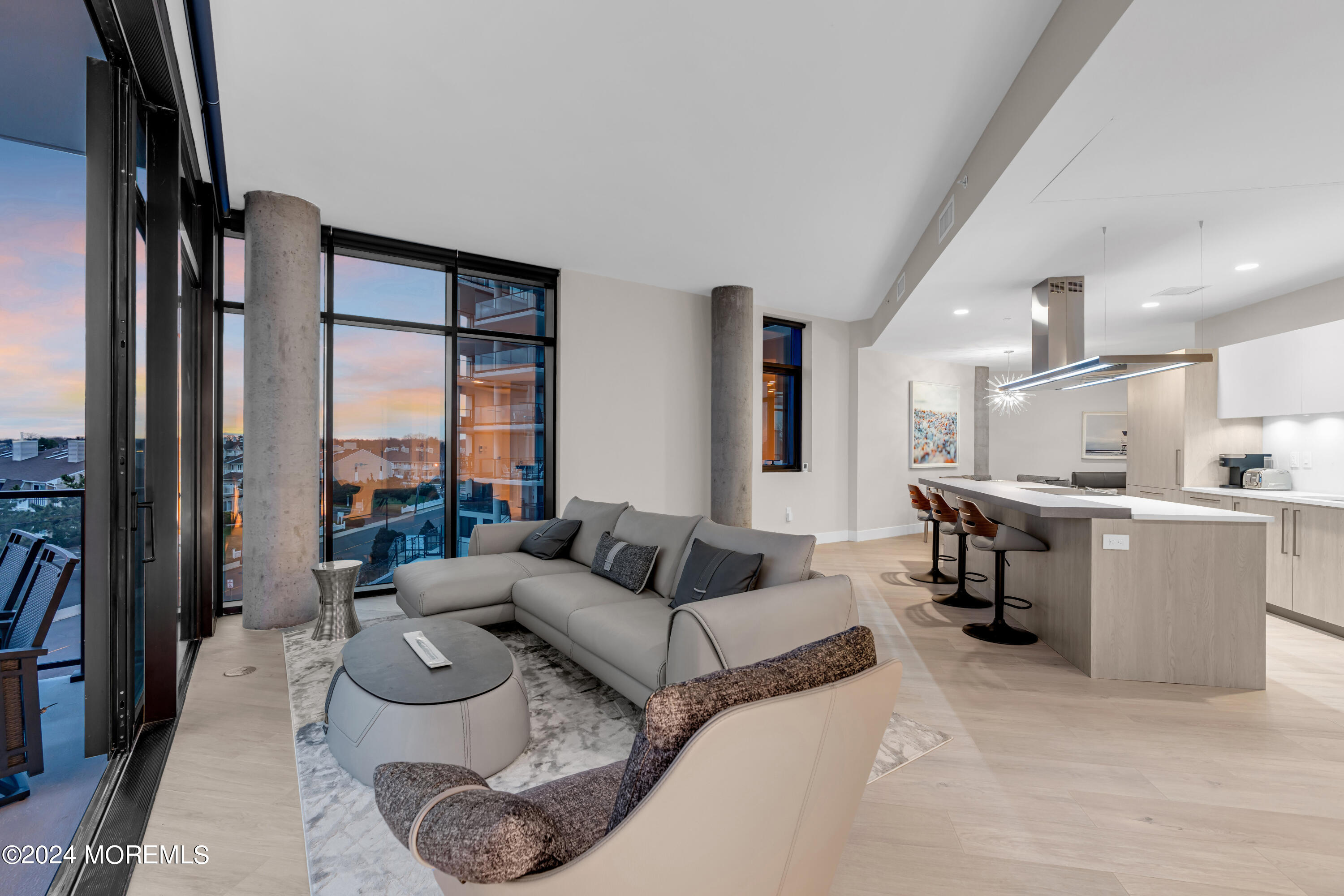 350 Ocean Avenue, 307