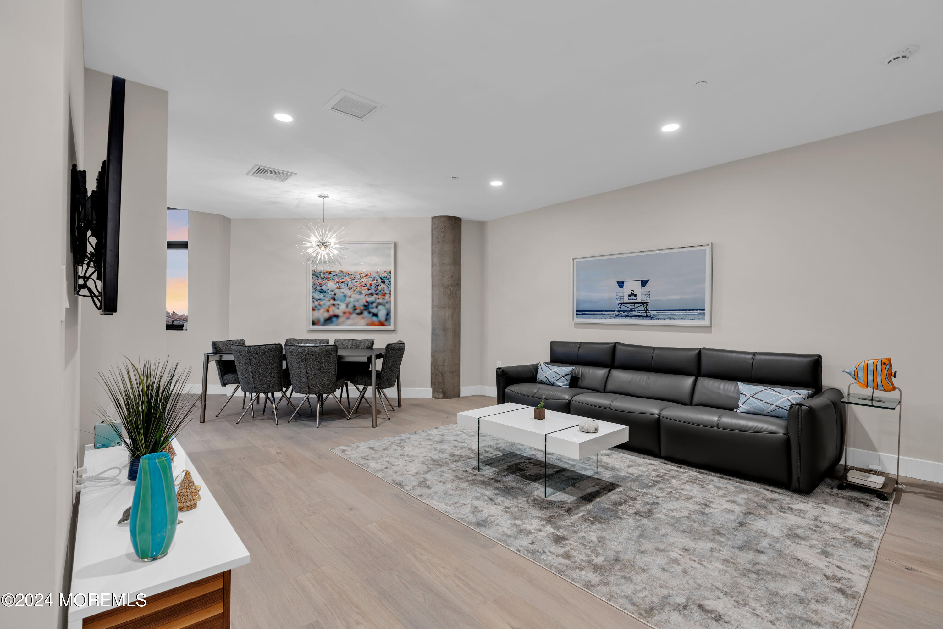 350 Ocean Avenue, 307