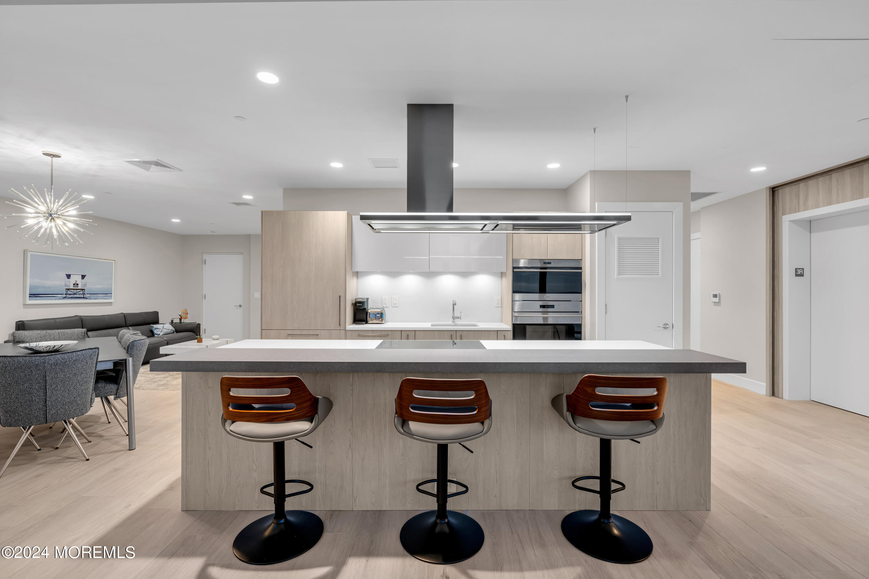 350 Ocean Avenue, 307