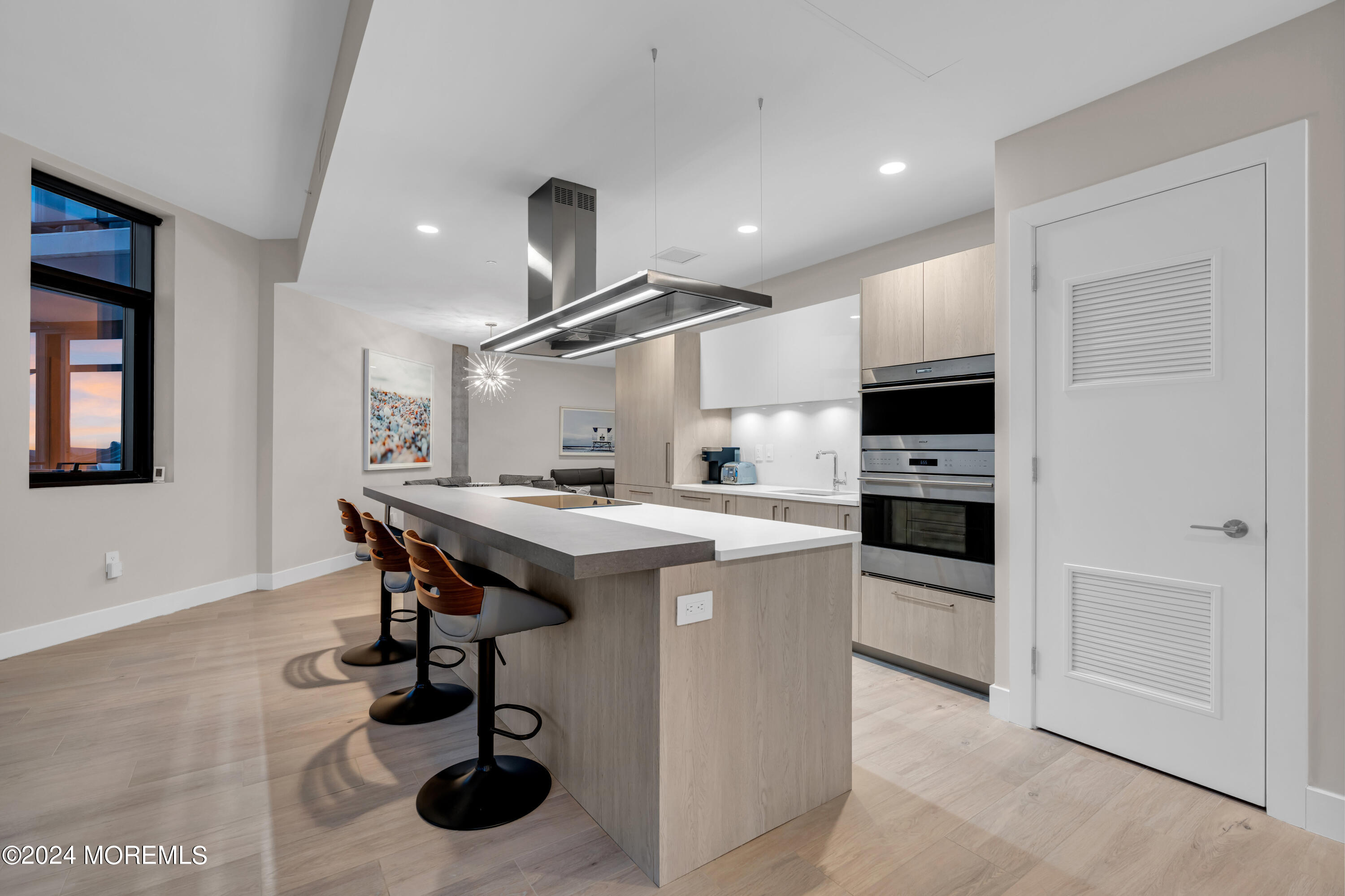 350 Ocean Avenue, 307