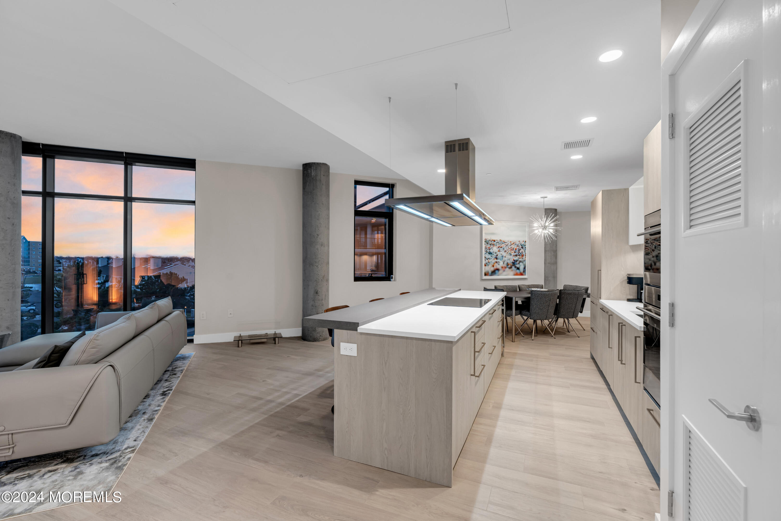 350 Ocean Avenue, 307