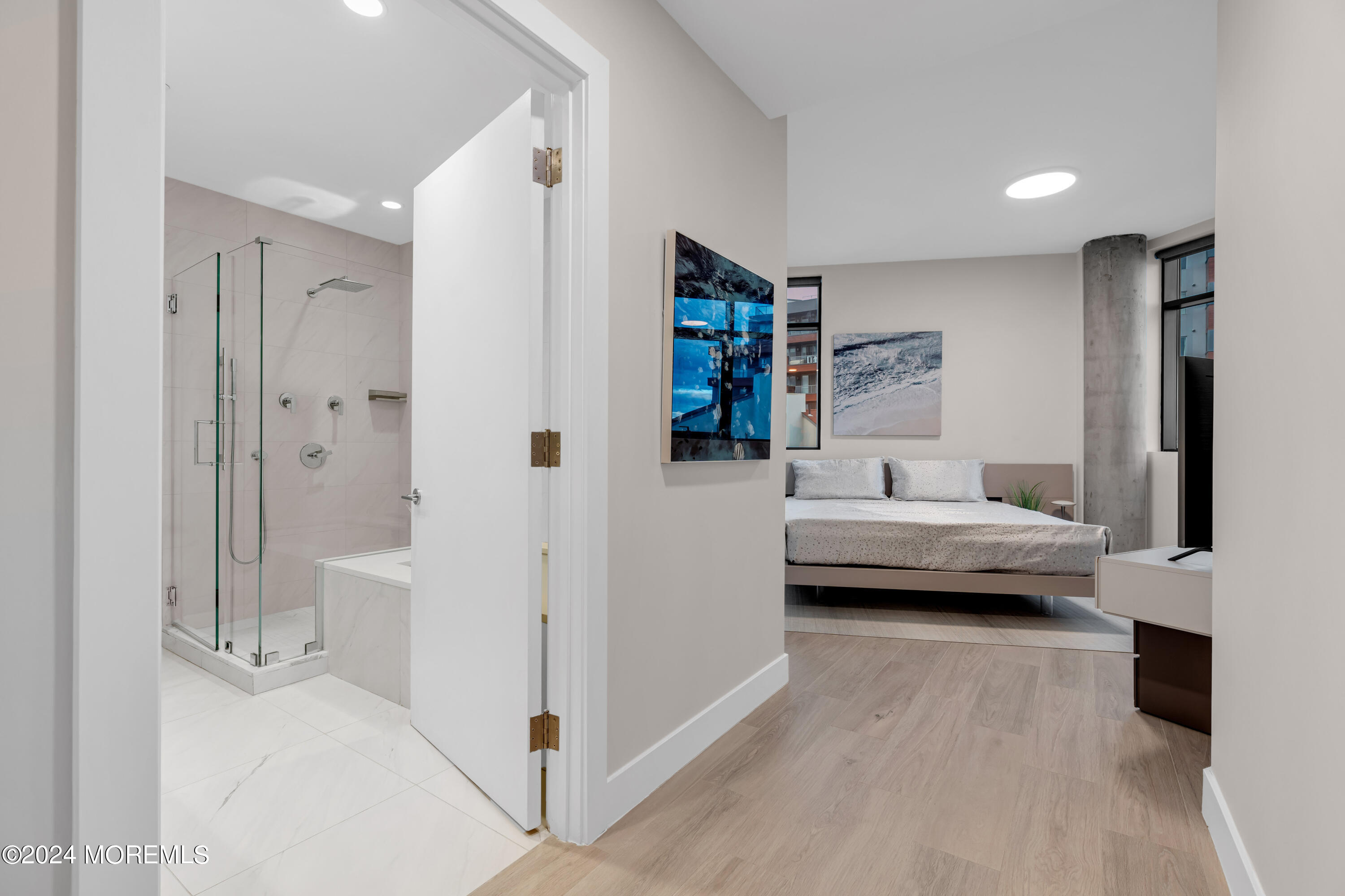 350 Ocean Avenue, 307