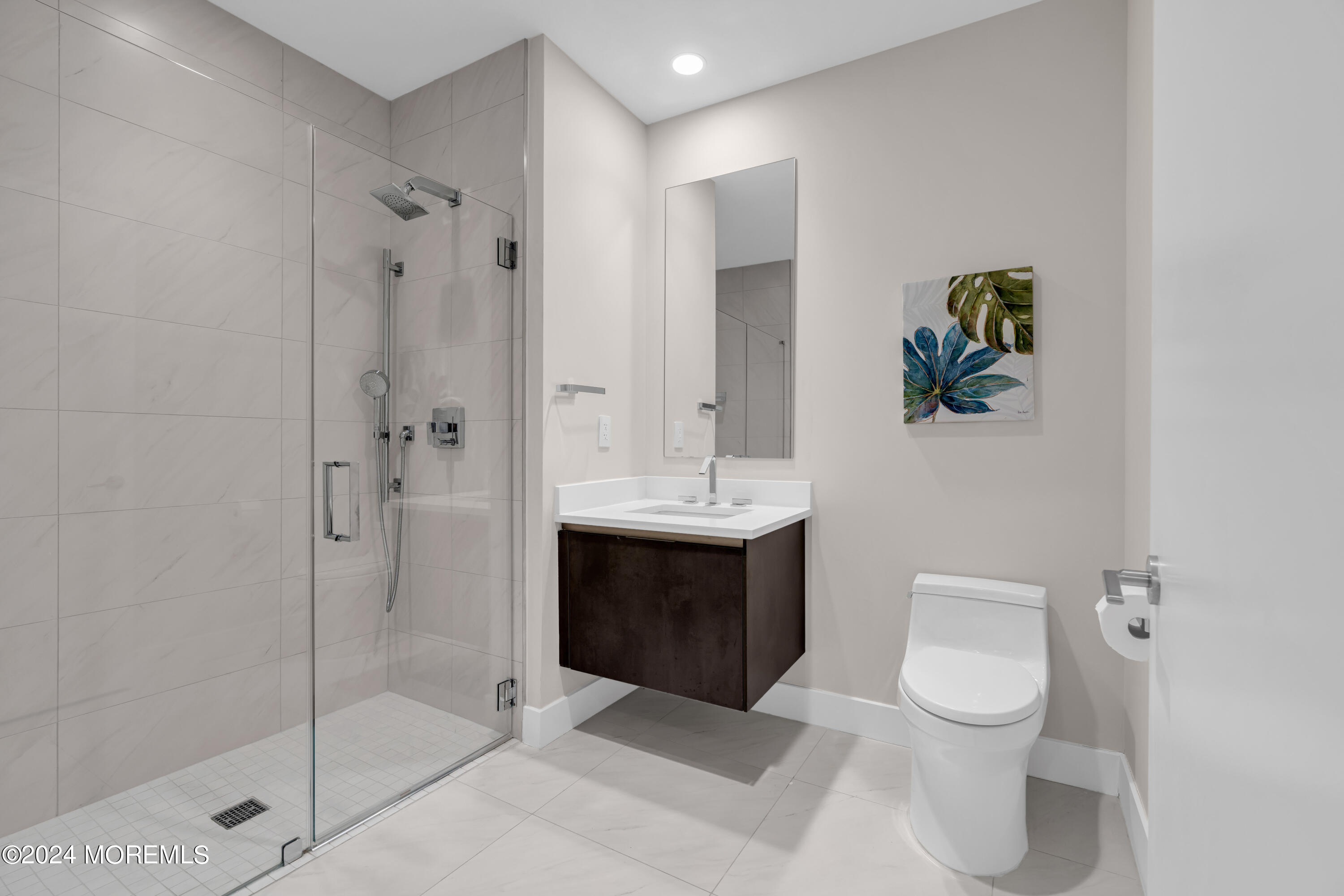 350 Ocean Avenue, 307