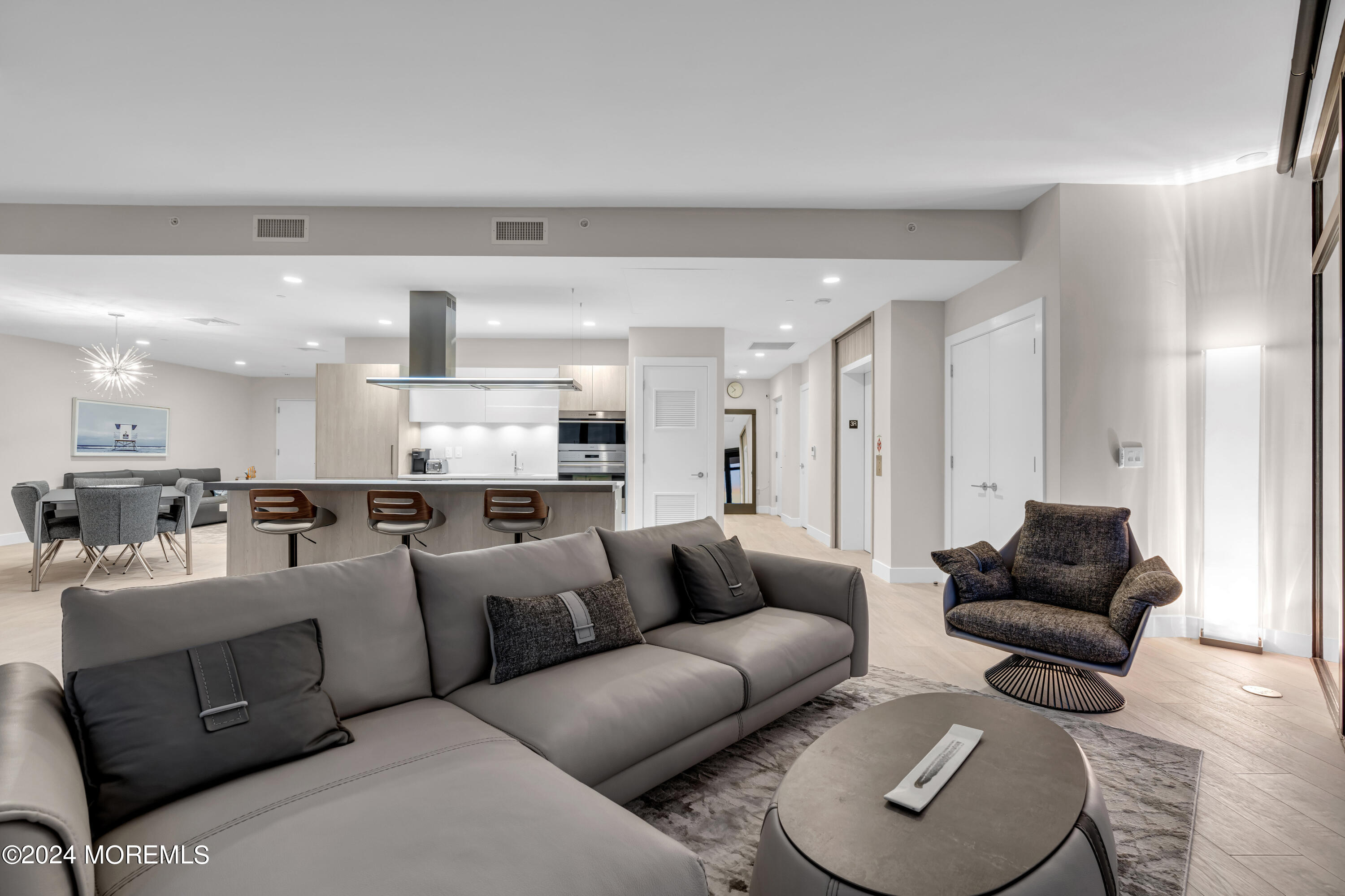 350 Ocean Avenue, 307