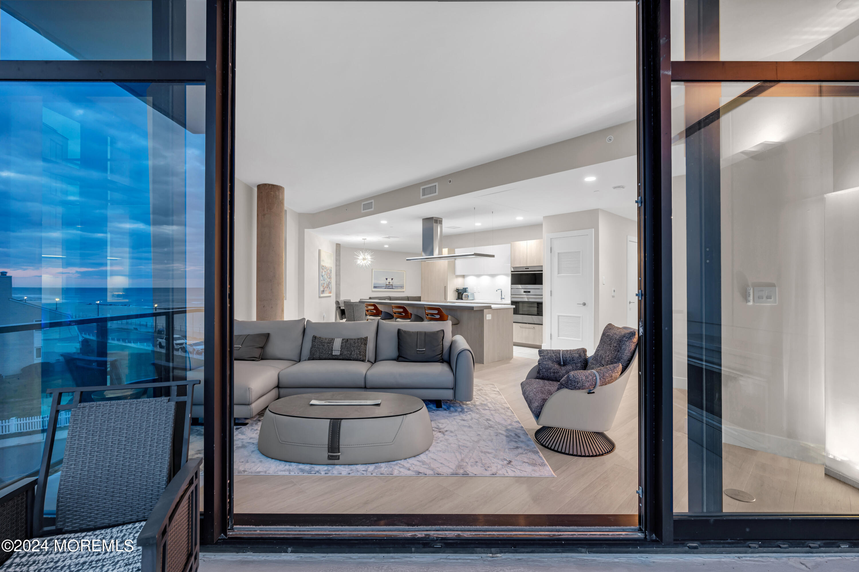 350 Ocean Avenue, 307