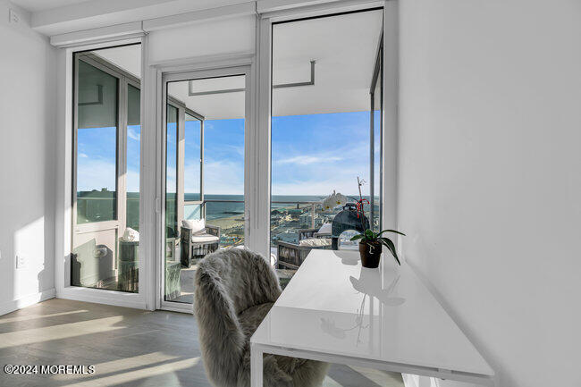 1101 Ocean Avenue, 1405