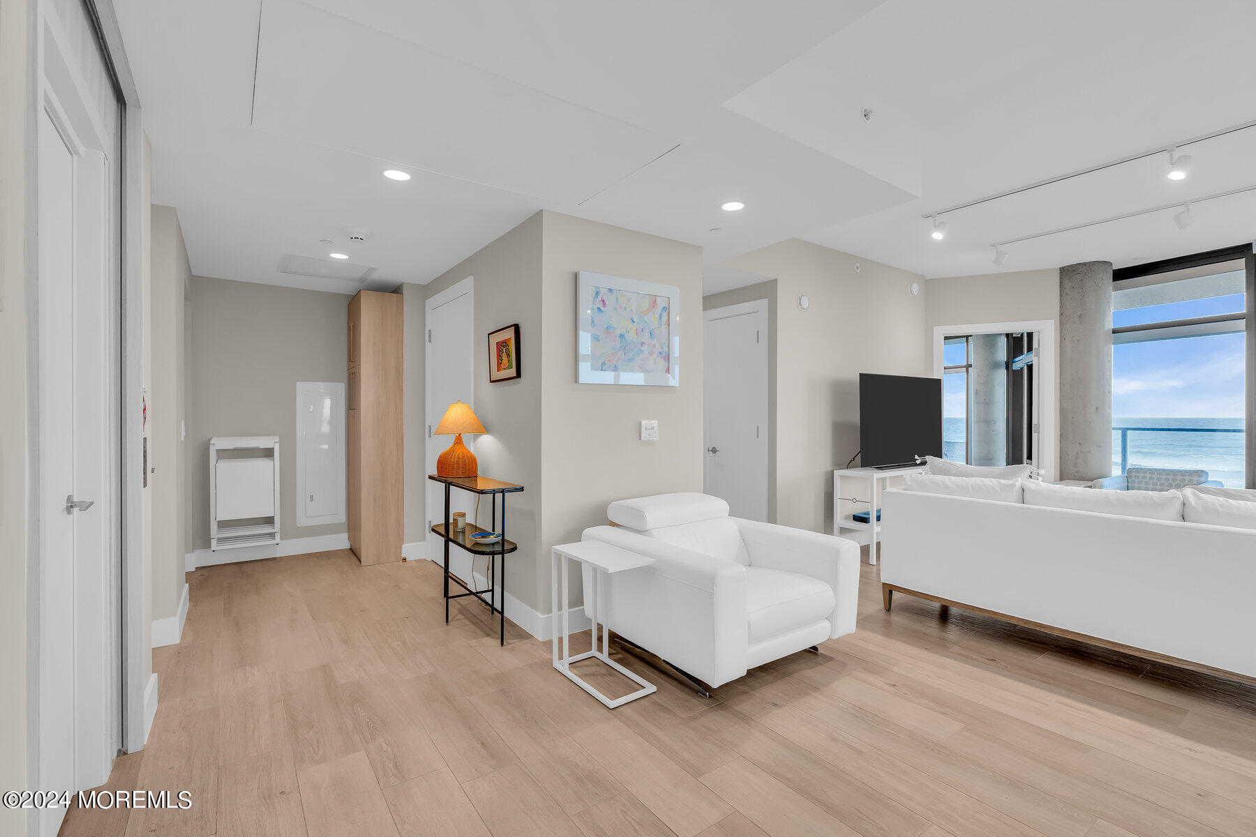 350 Ocean Avenue, 208