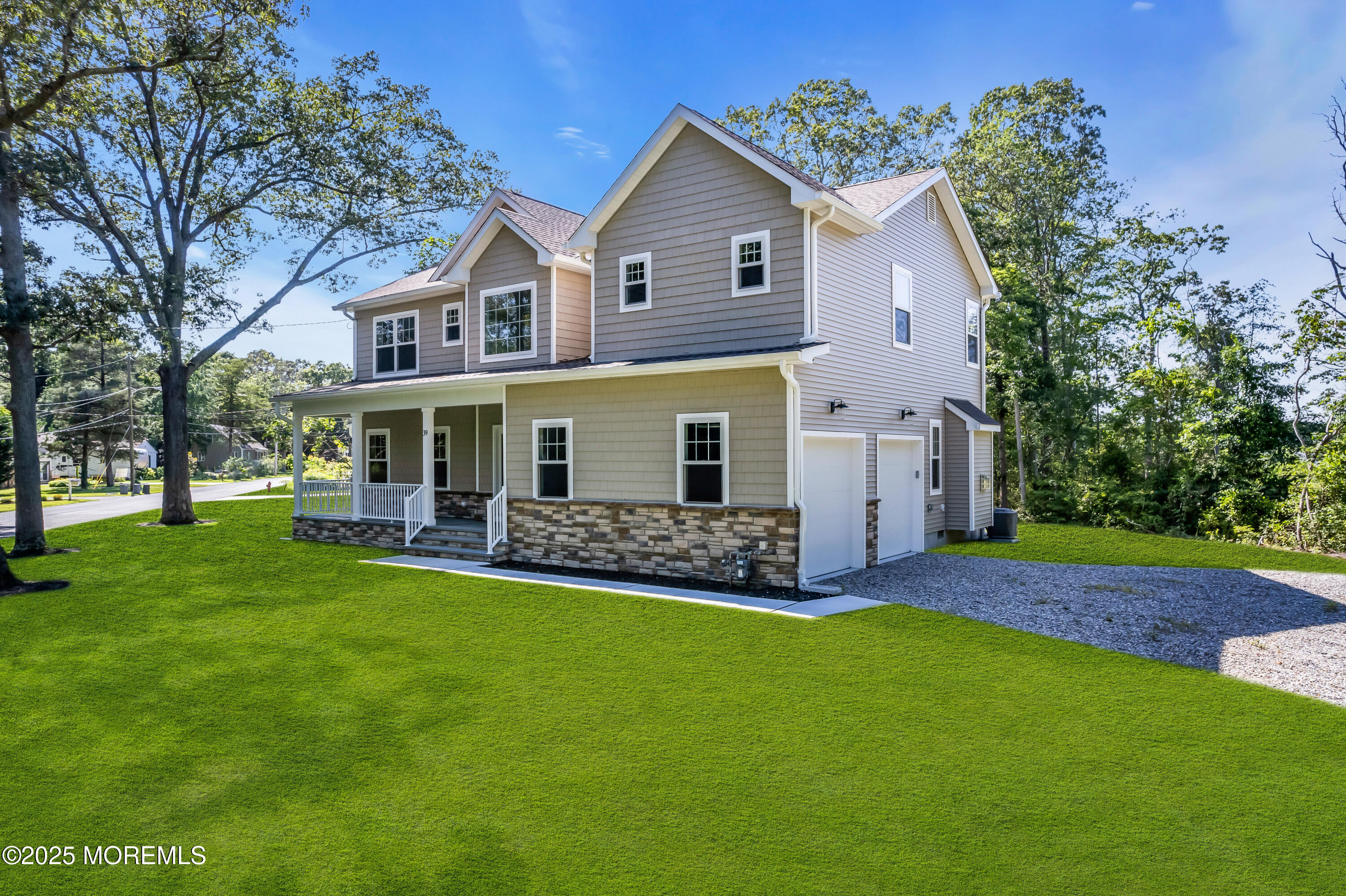 39 Pennsylvania Avenue