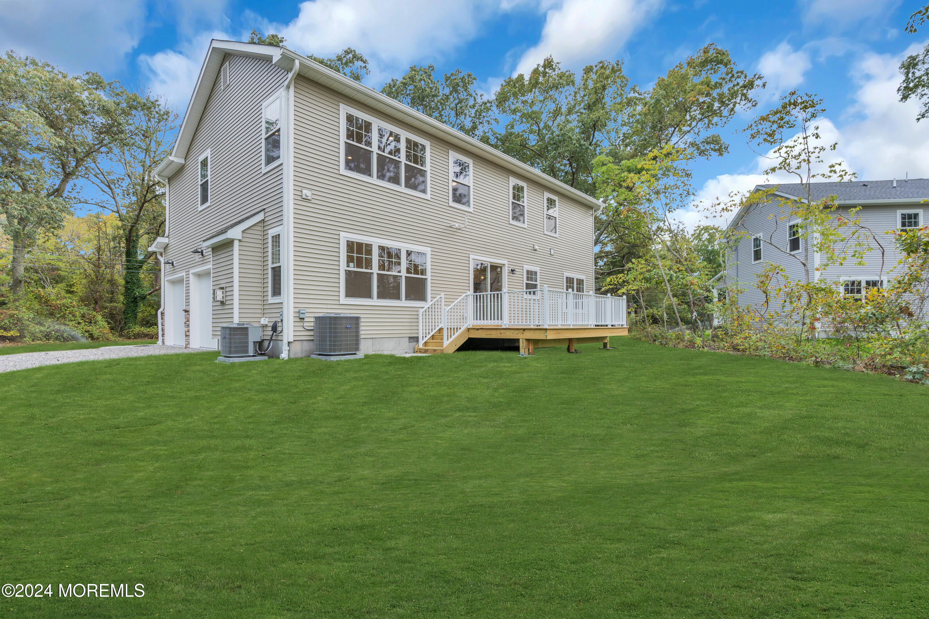 39 Pennsylvania Avenue