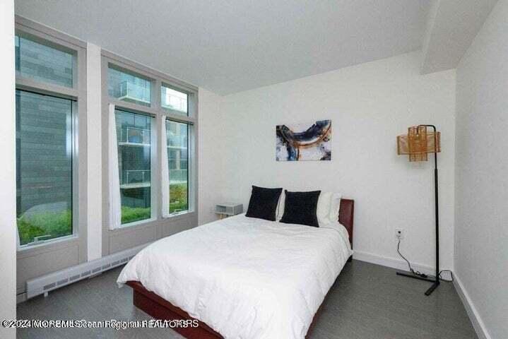 15 Morris Avenue 301