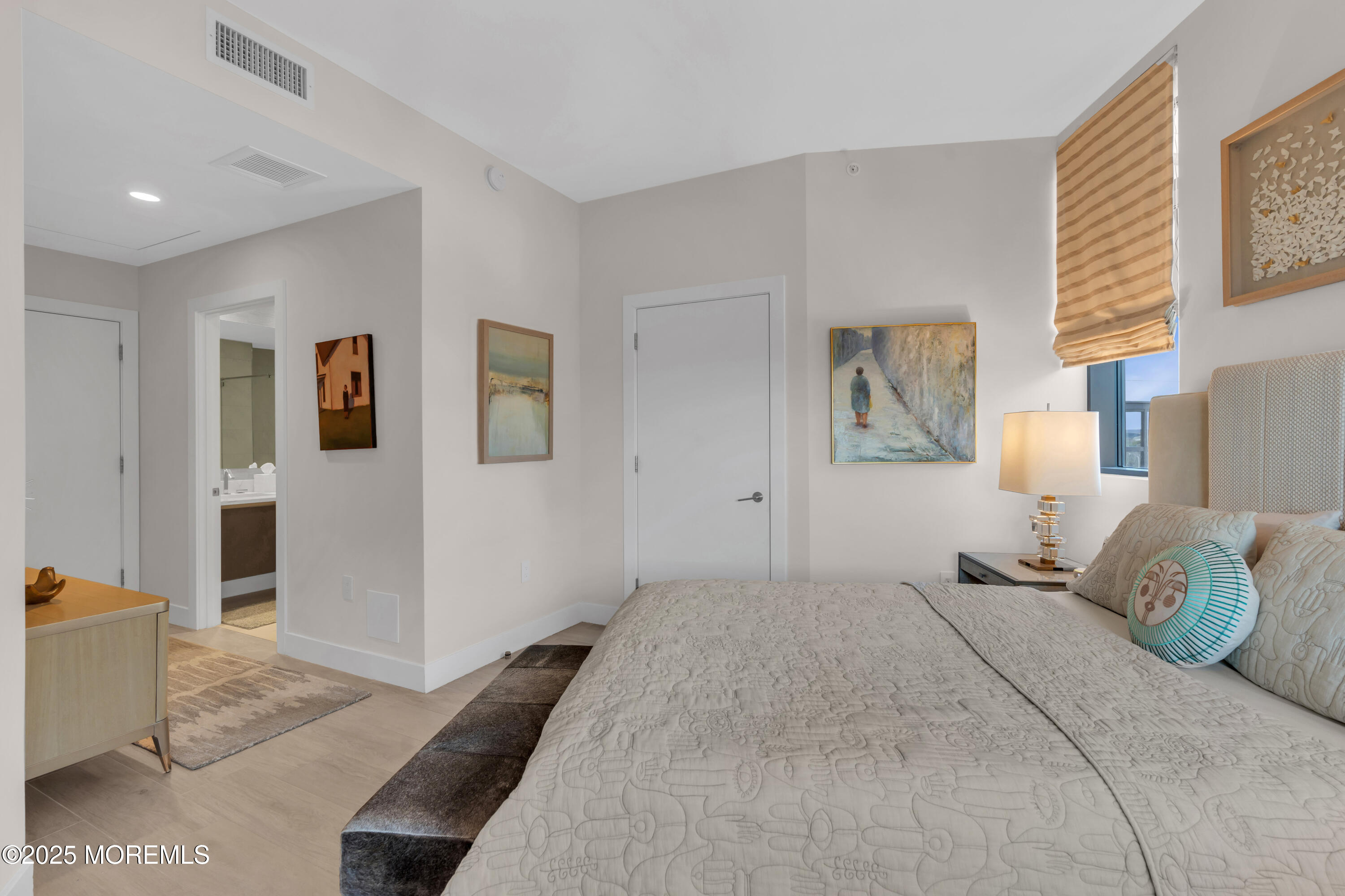 350 Ocean Avenue, 405