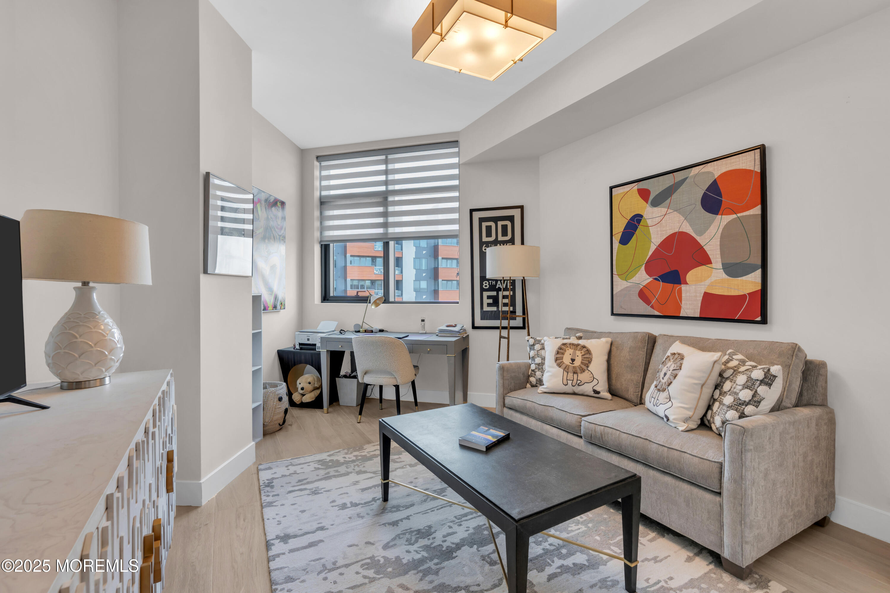 350 Ocean Avenue, 405