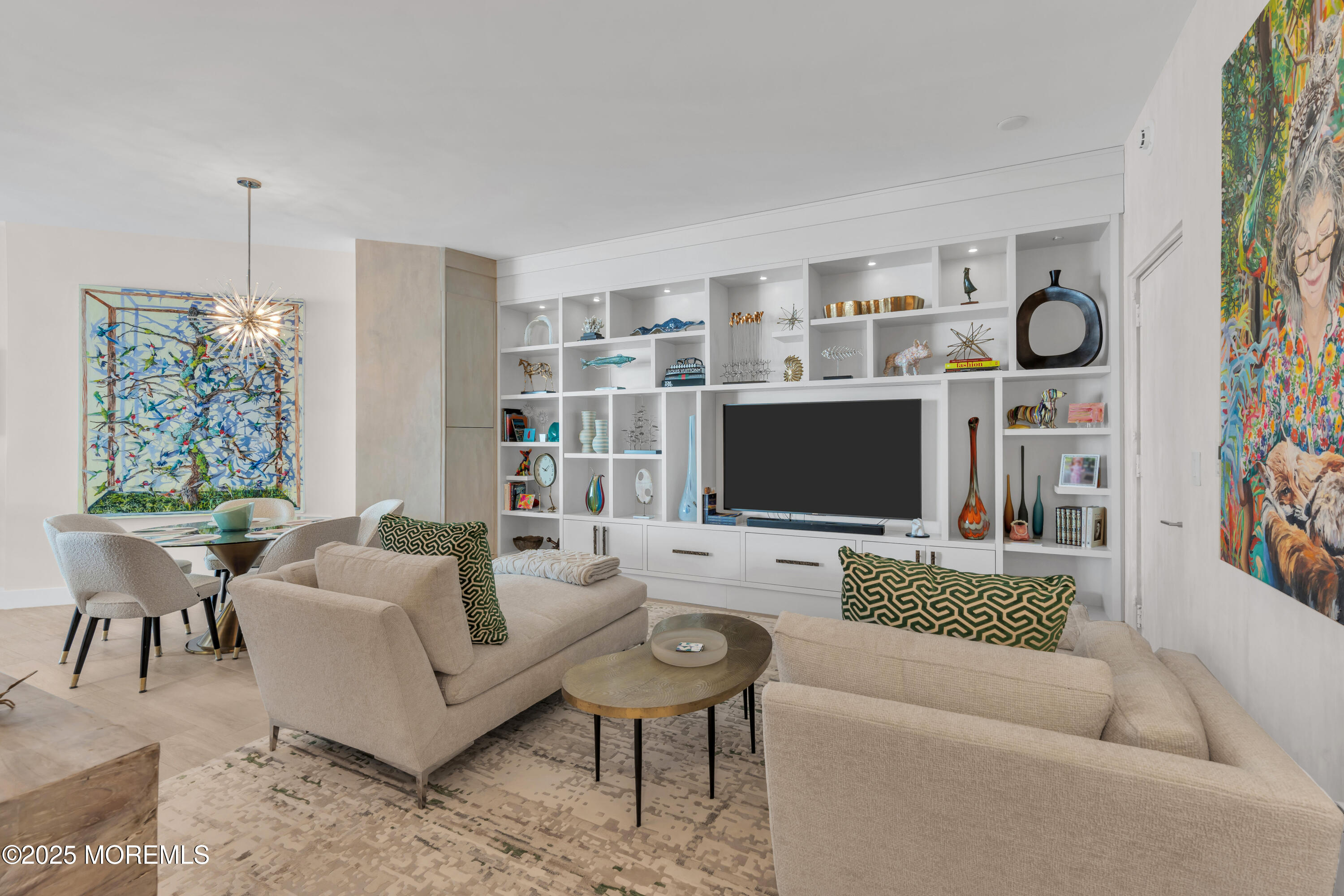 350 Ocean Avenue, 405