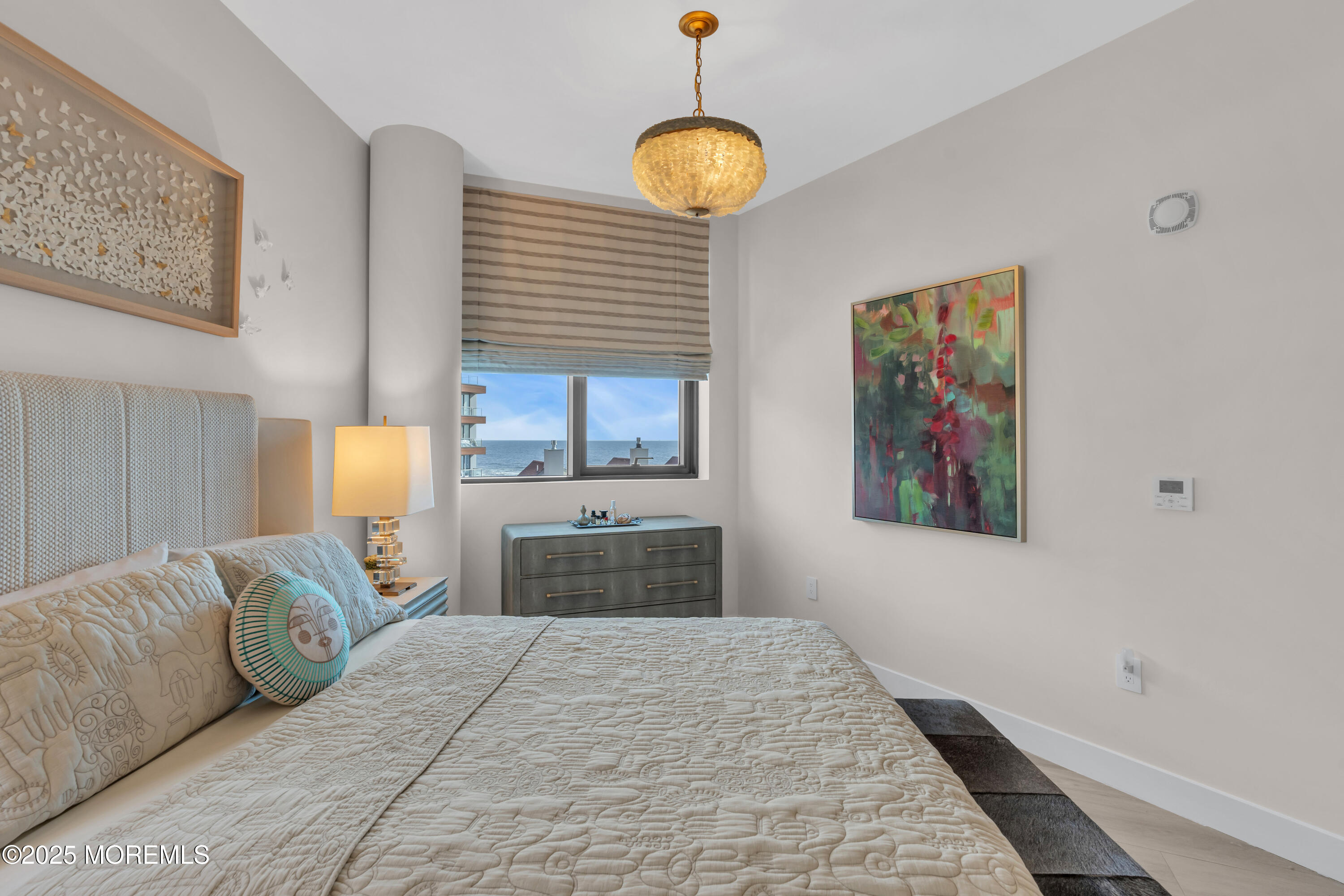 350 Ocean Avenue, 405