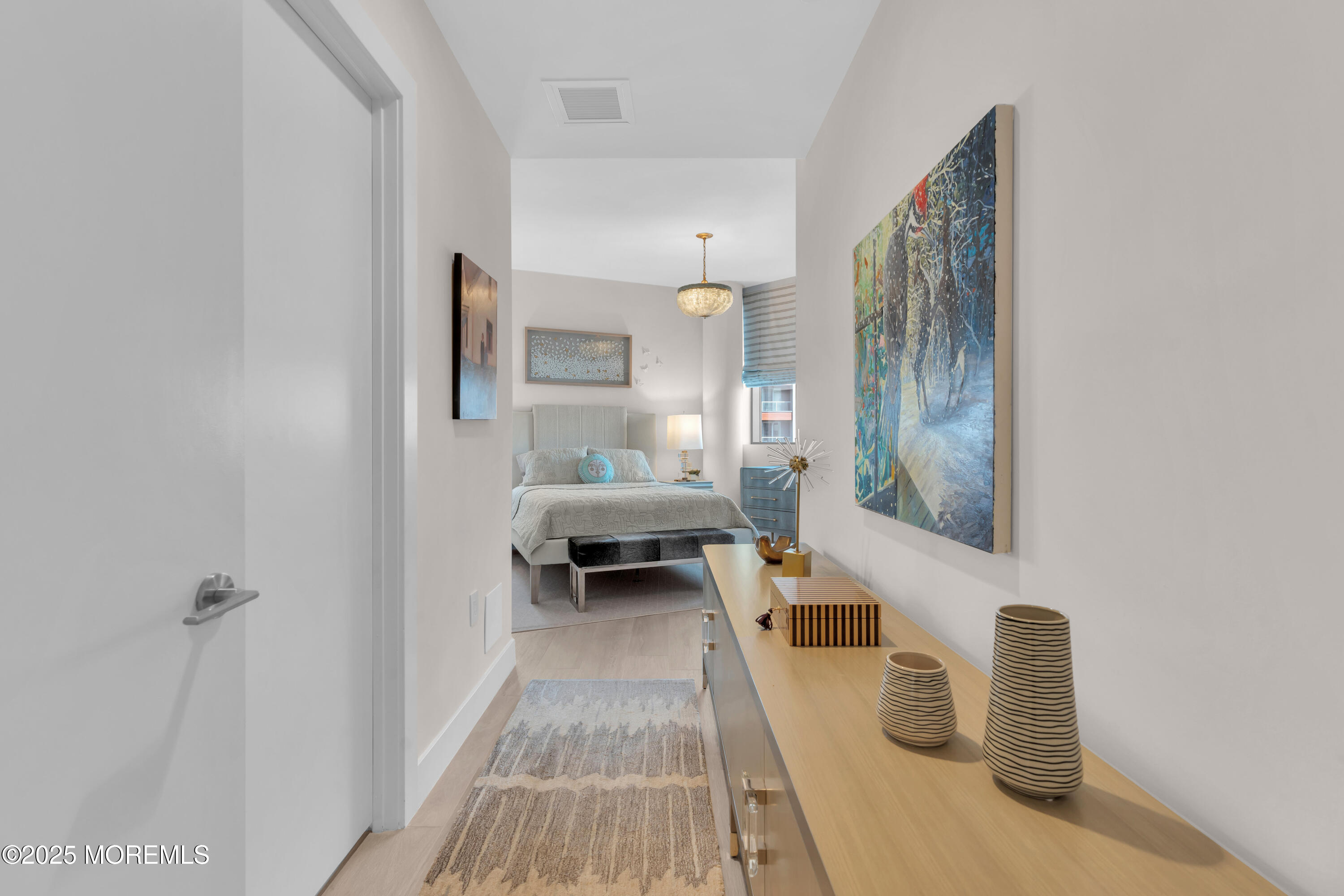 350 Ocean Avenue, 405