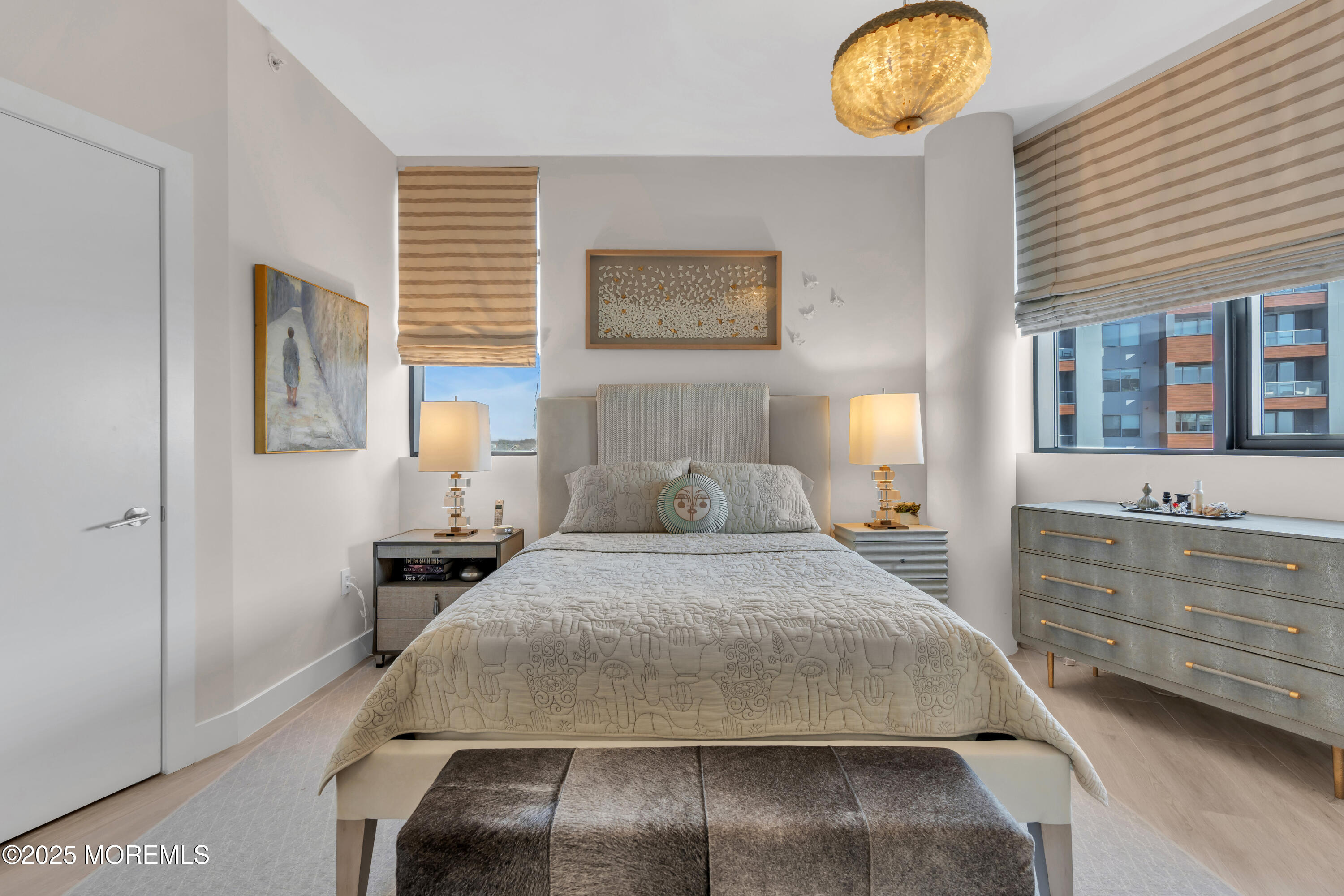 350 Ocean Avenue, 405