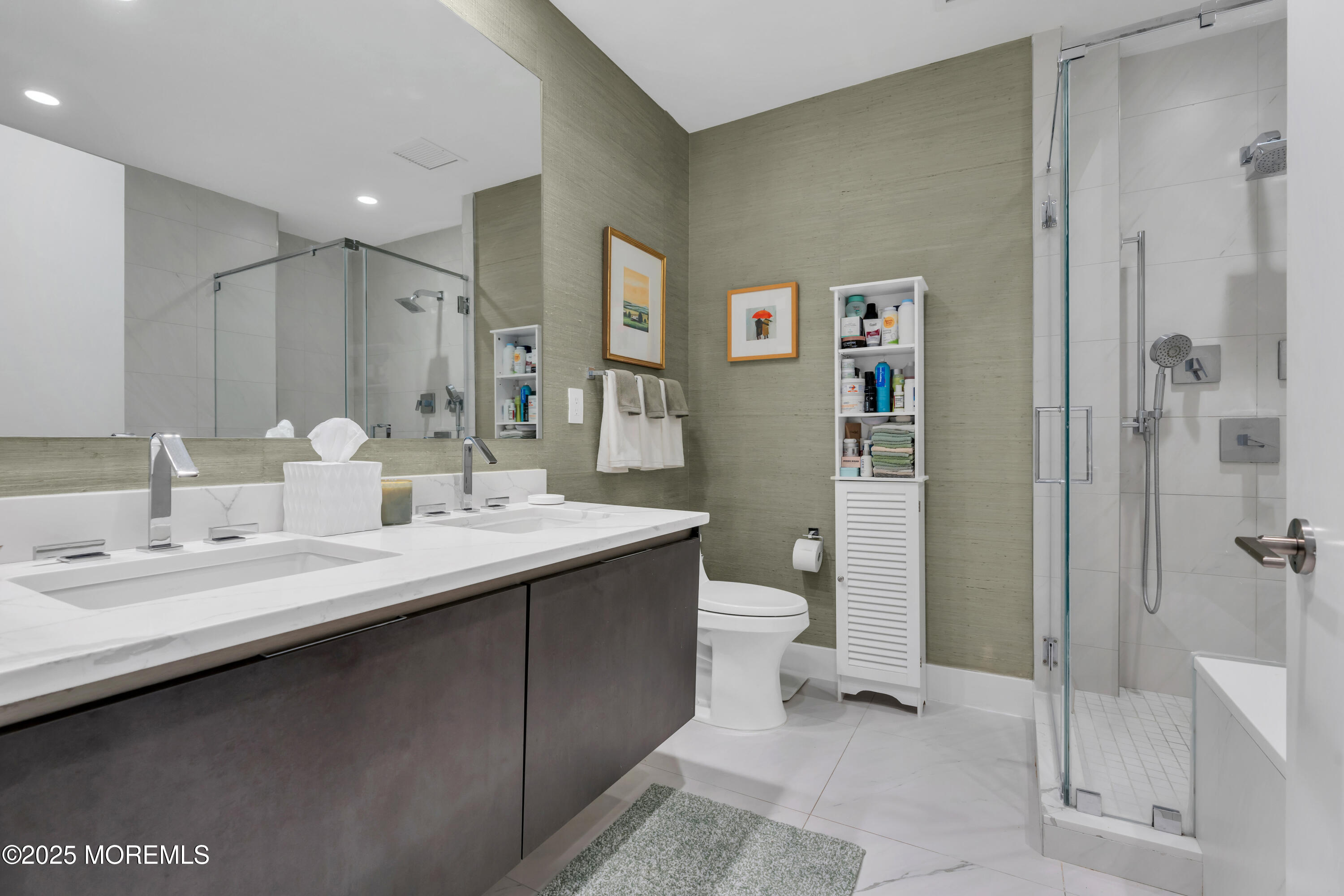 350 Ocean Avenue, 405