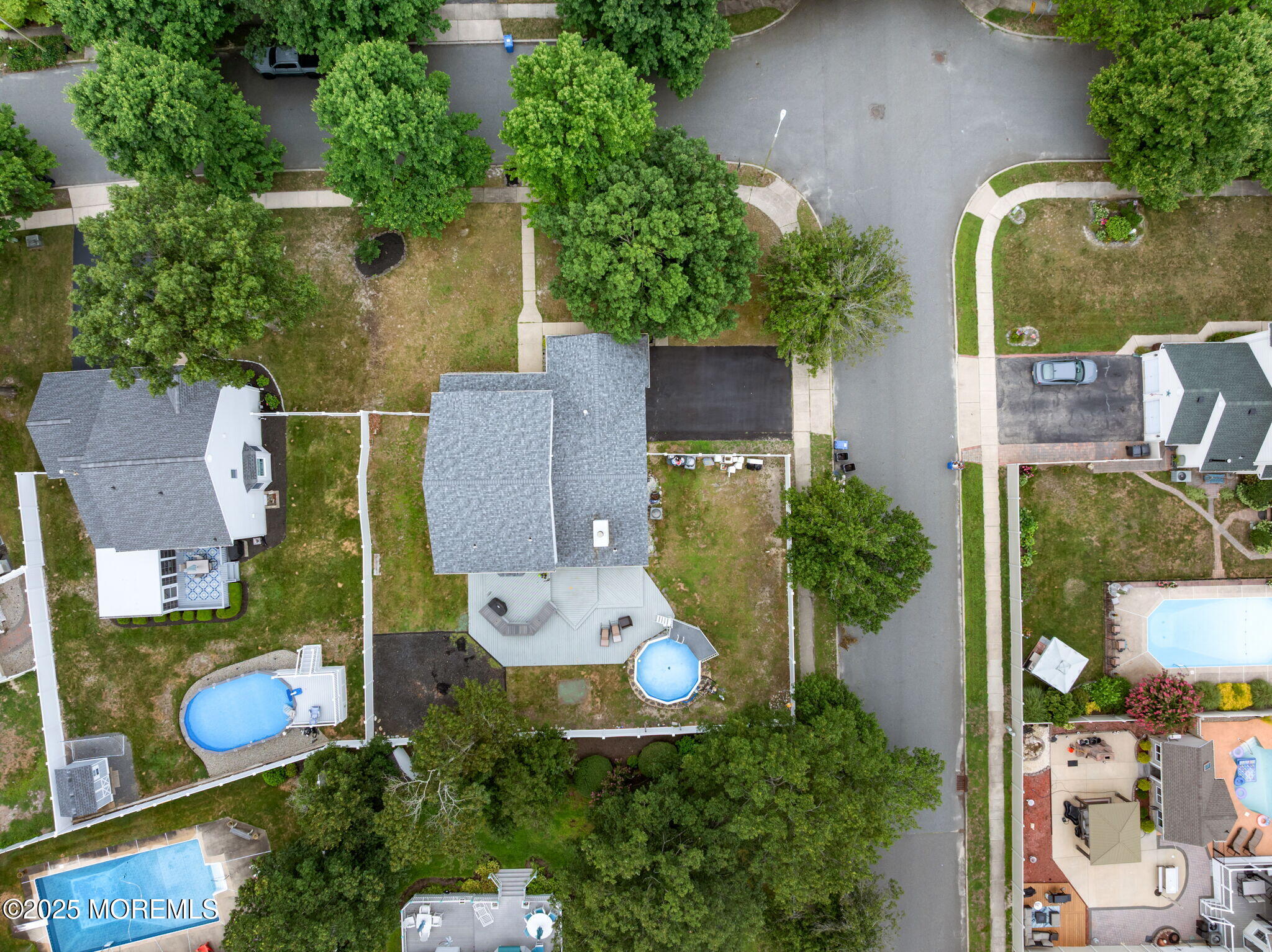 217 Lazy Oak Lane