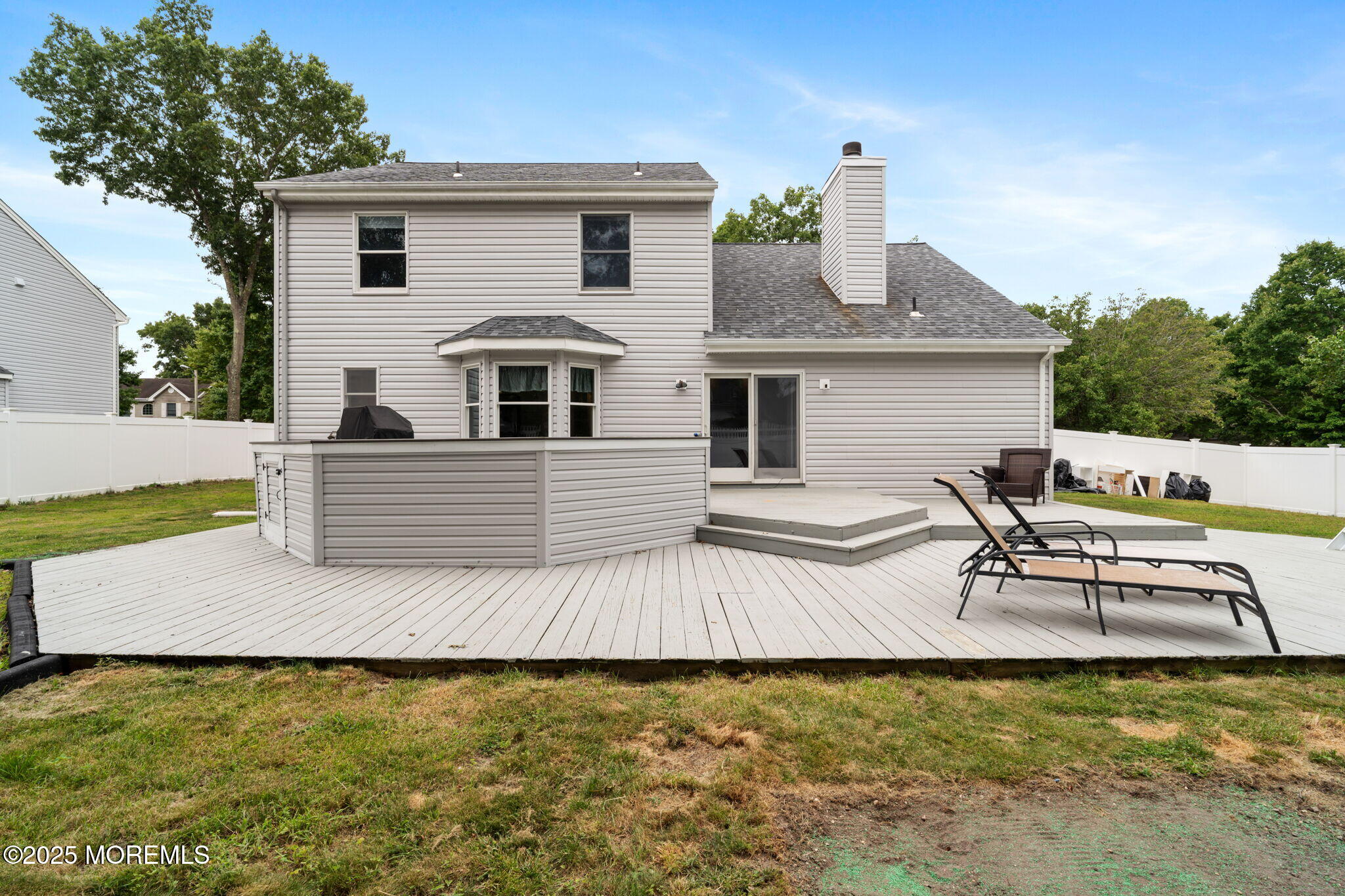 217 Lazy Oak Lane